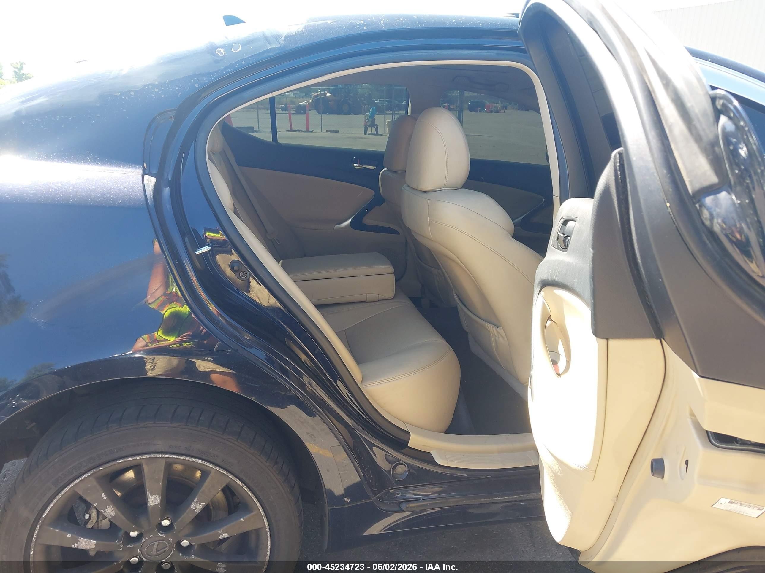 2008 Lexus Is 250   Dark Blue vin: JTHCK262382023072