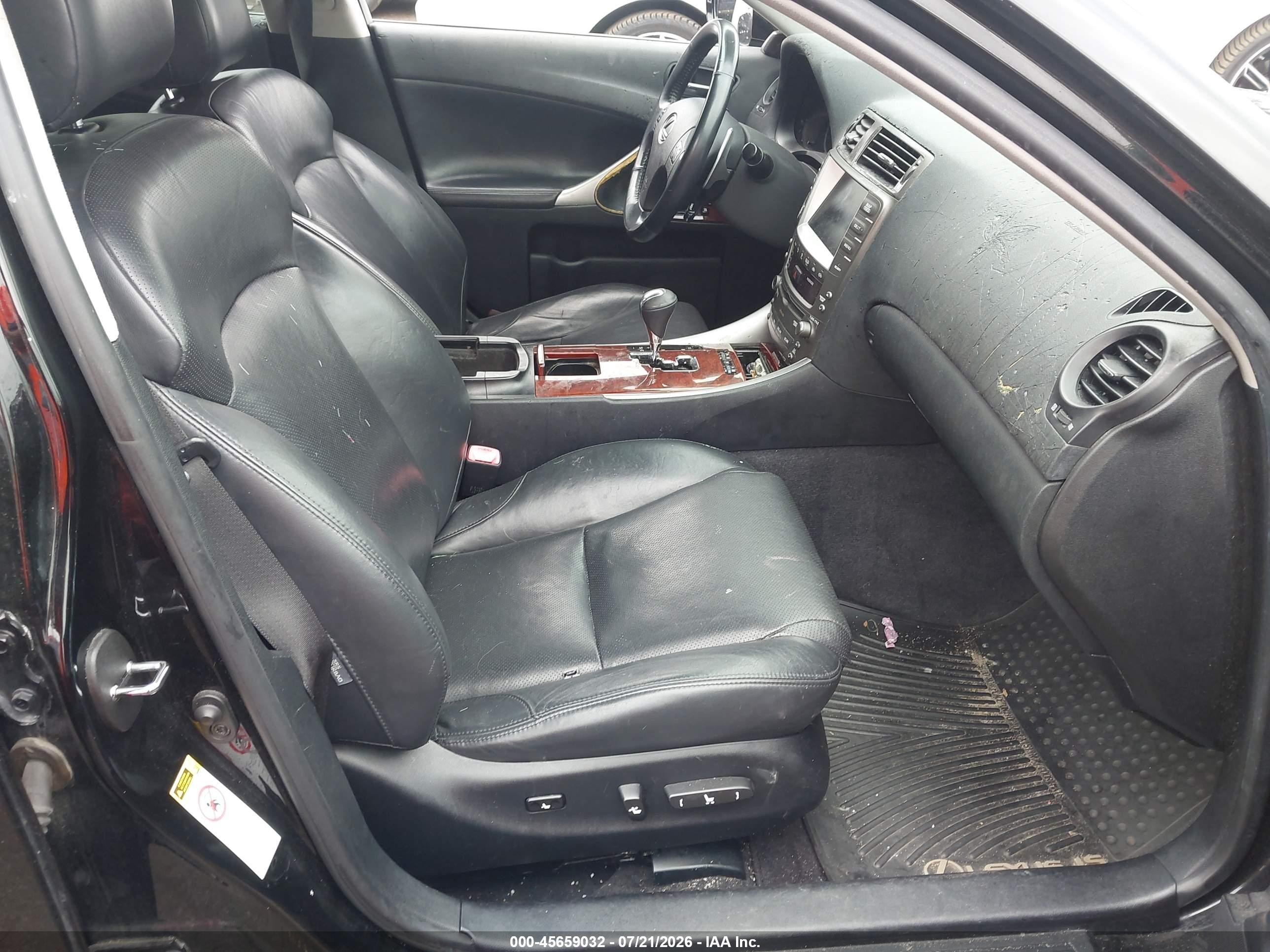 2008 Lexus Is 250   Черный vin: JTHCK262385020400