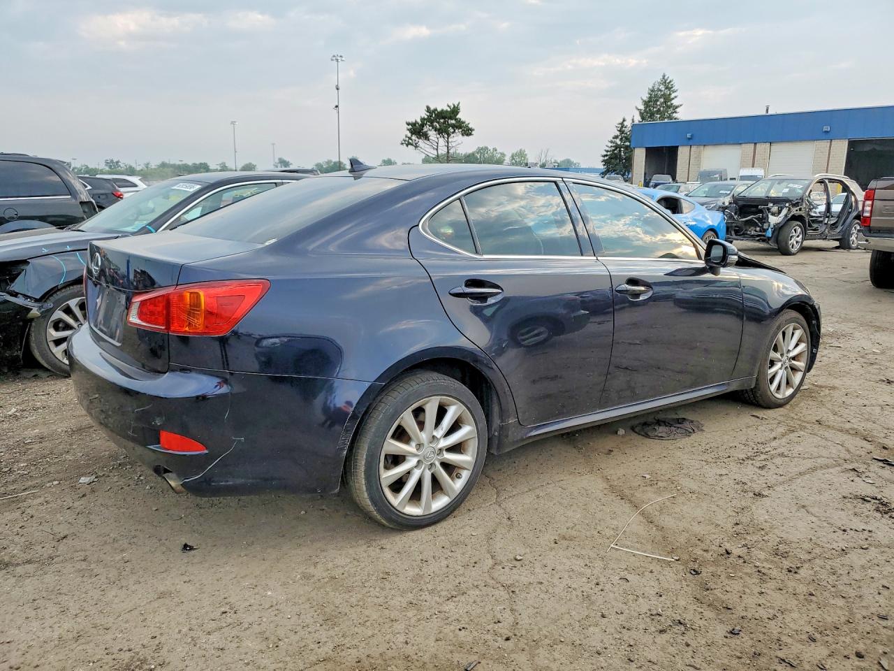 2009 Lexus Is 250 Blue vin: JTHCK262395030829
