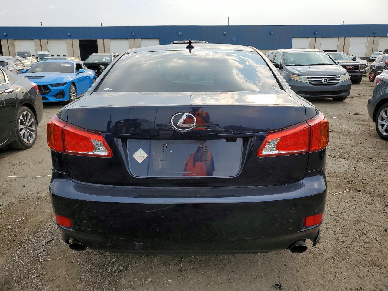 2009 Lexus Is 250 Blue vin: JTHCK262395030829