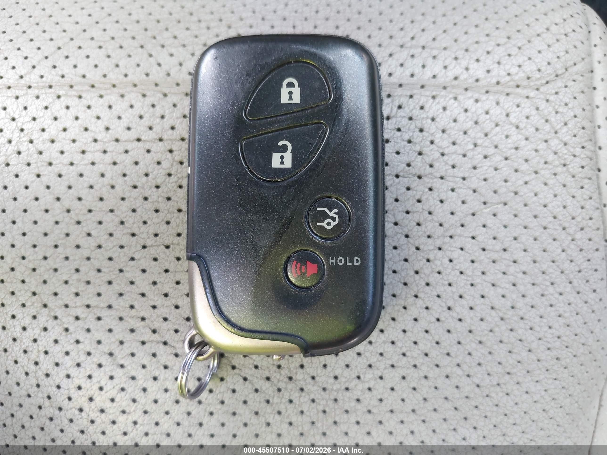 2009 Lexus Is 250   White vin: JTHCK262495032718