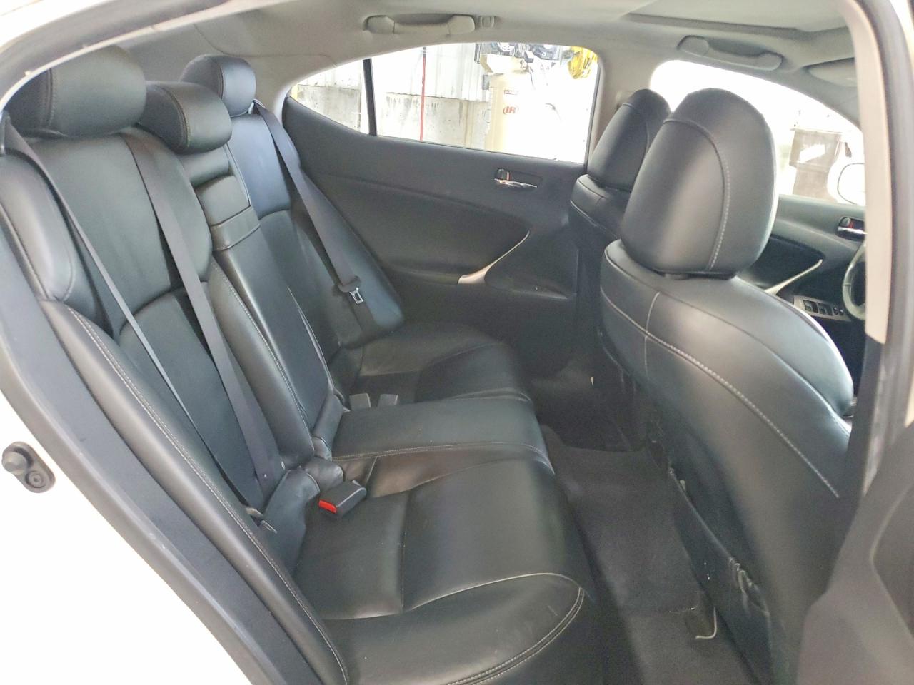 2009 Lexus Is 250 White vin: JTHCK262495032928