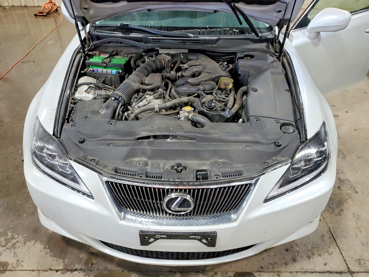 2007 Lexus Is 250 White vin: JTHCK262575014077