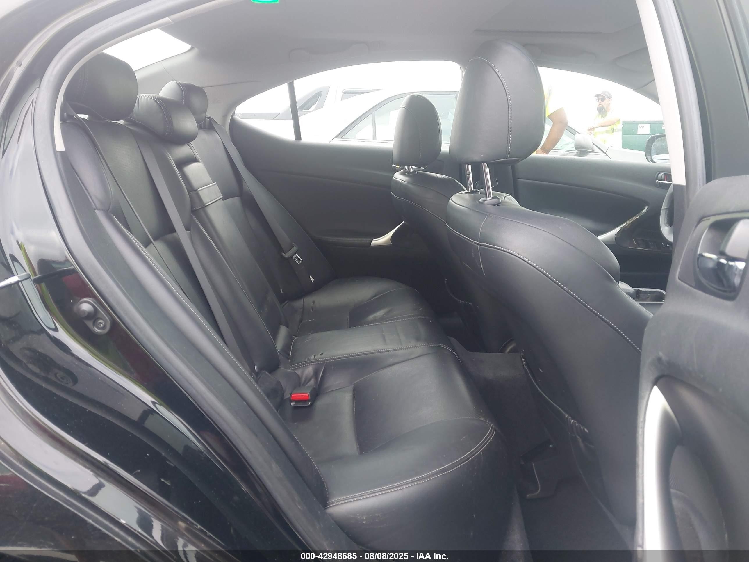 2009 Lexus Is 250   Black vin: JTHCK262592028842