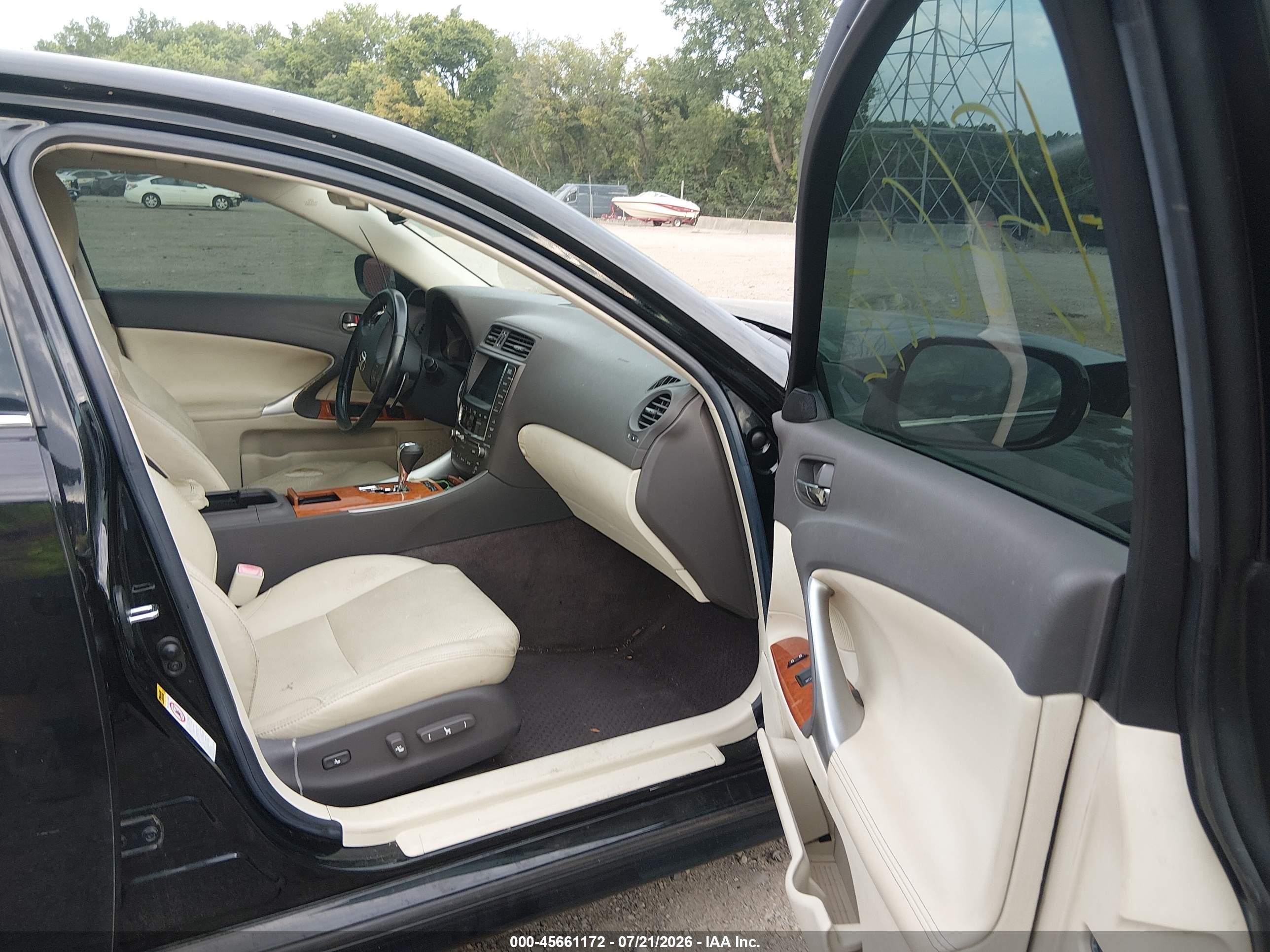 2009 Lexus Is 250   Black vin: JTHCK262595029679