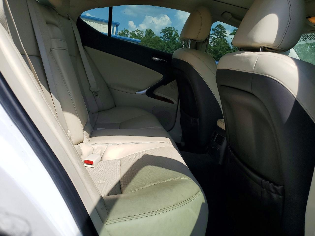 2009 Lexus Is 250 White vin: JTHCK262692031328