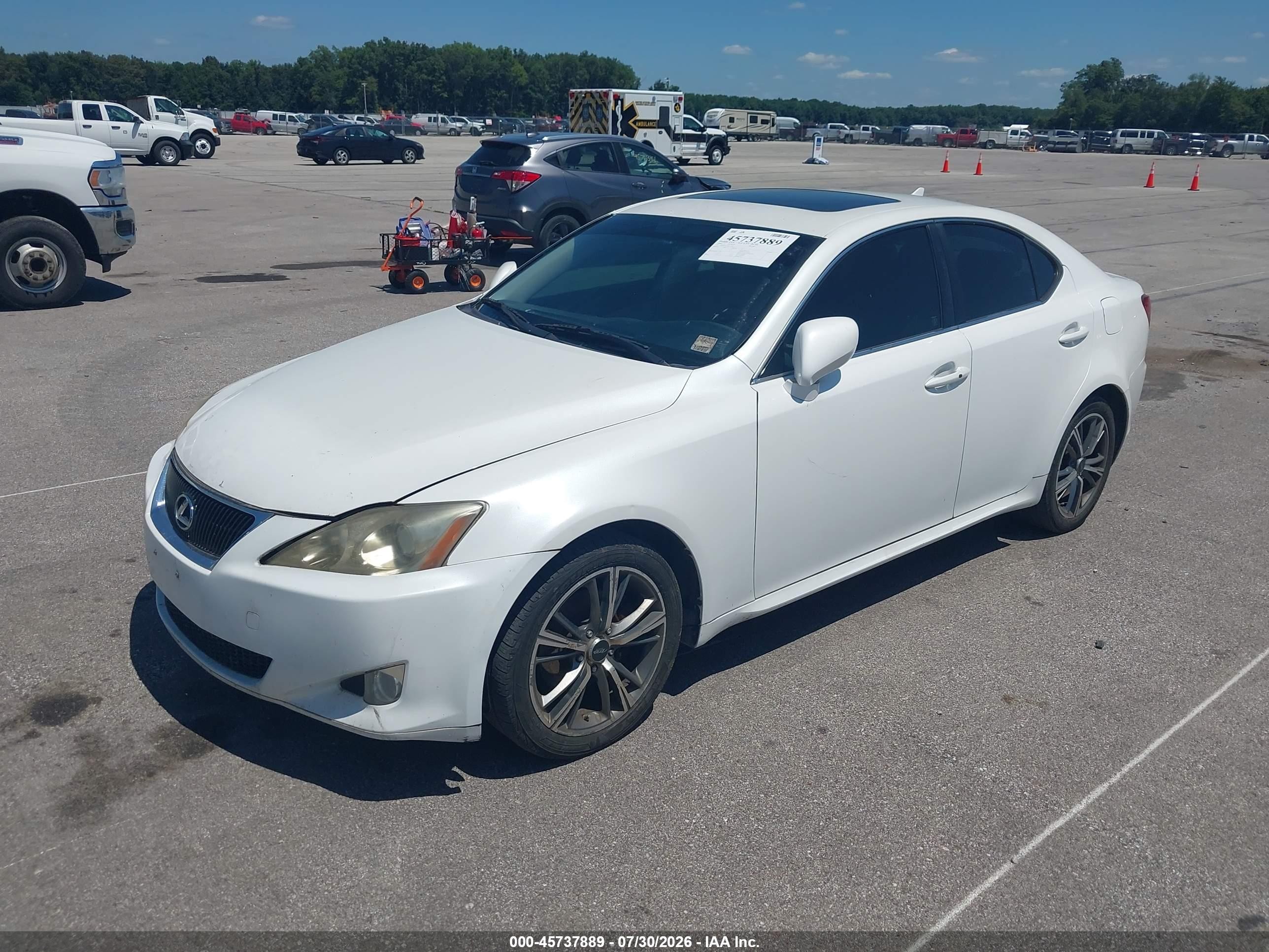 2008 Lexus Is 250   White vin: JTHCK262782021762