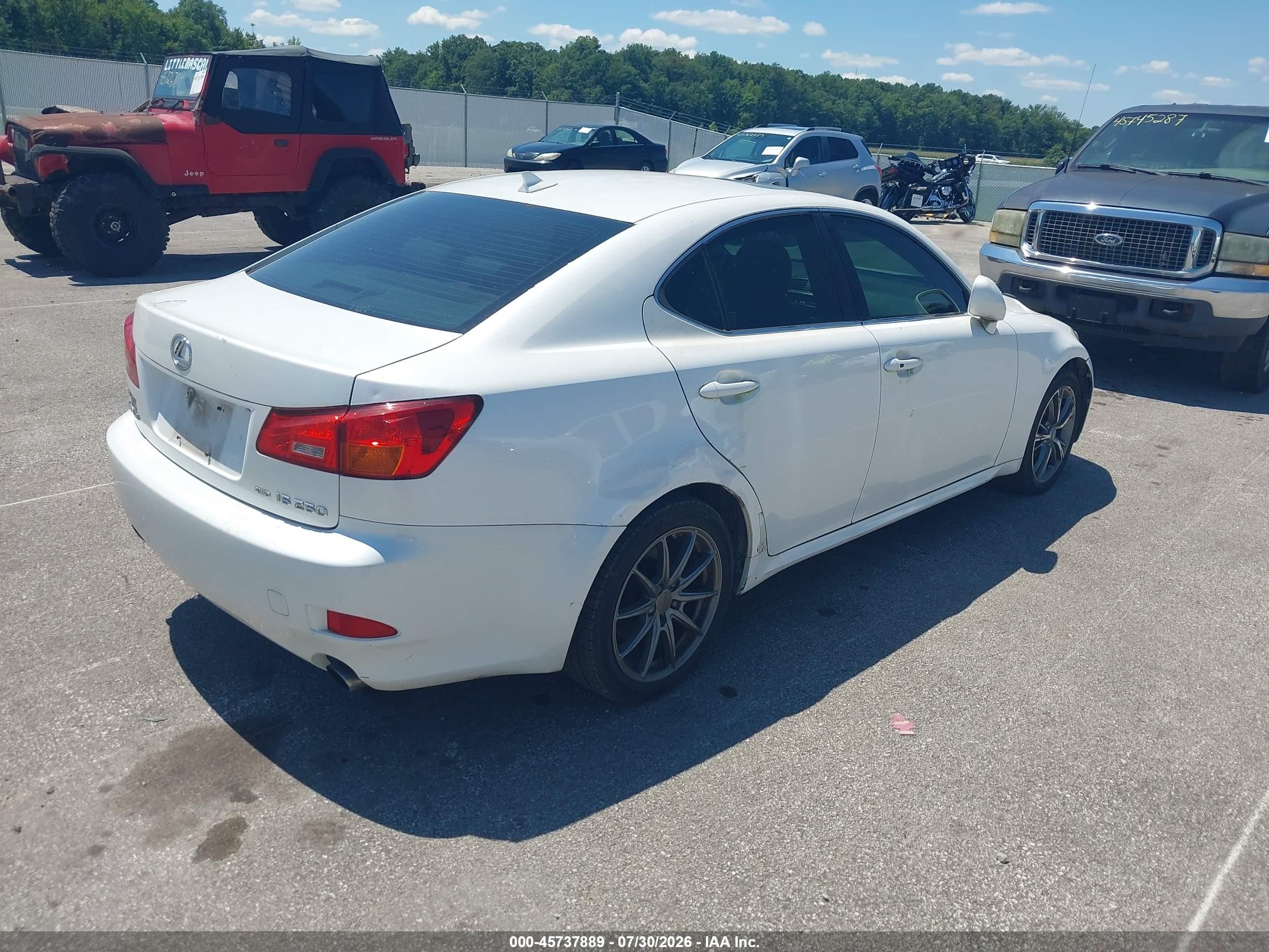 2008 Lexus Is 250   White vin: JTHCK262782021762