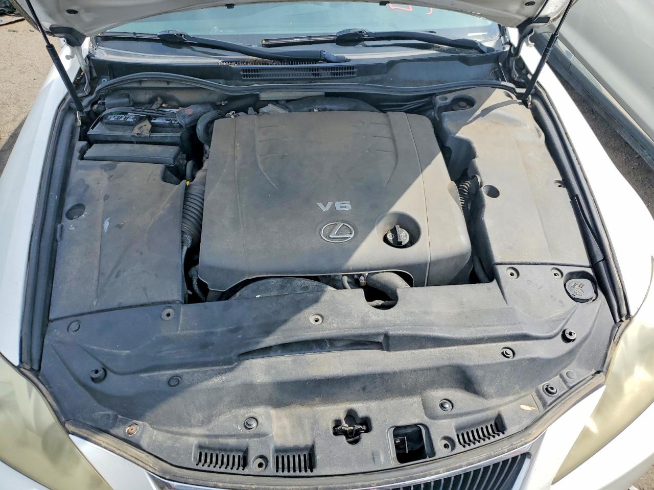 2008 Lexus Is 250 White vin: JTHCK262785017693