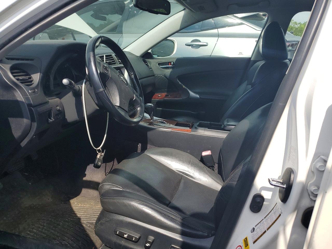 2008 Lexus Is 250 White vin: JTHCK262785017693