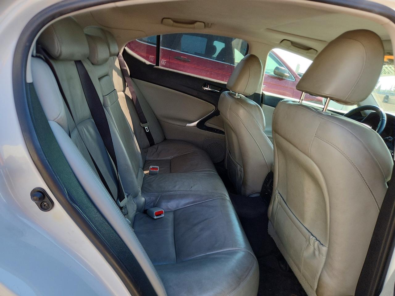 2008 Lexus Is 250 Белый vin: JTHCK262885024278