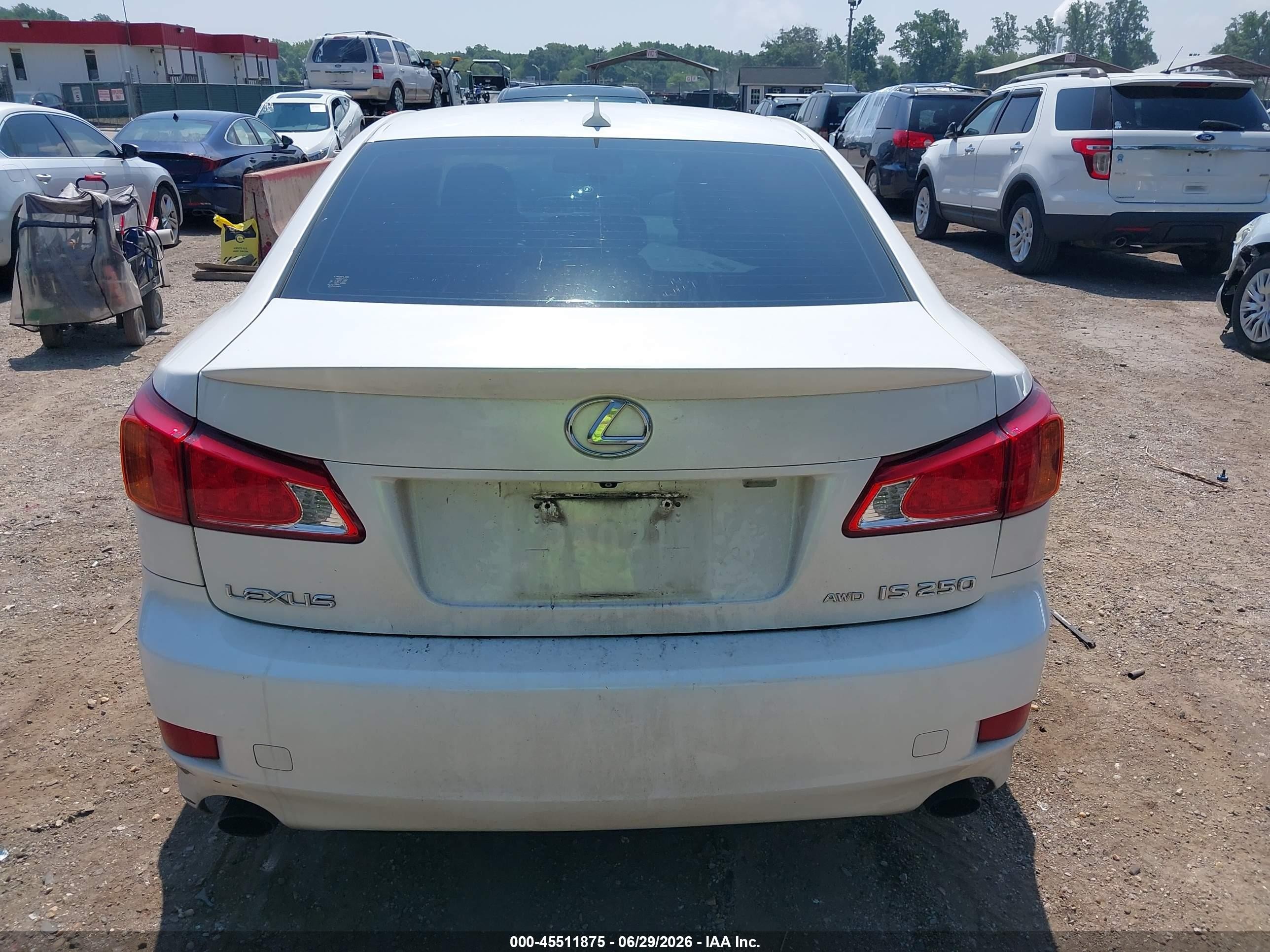 2009 Lexus Is 250   White vin: JTHCK262895035394