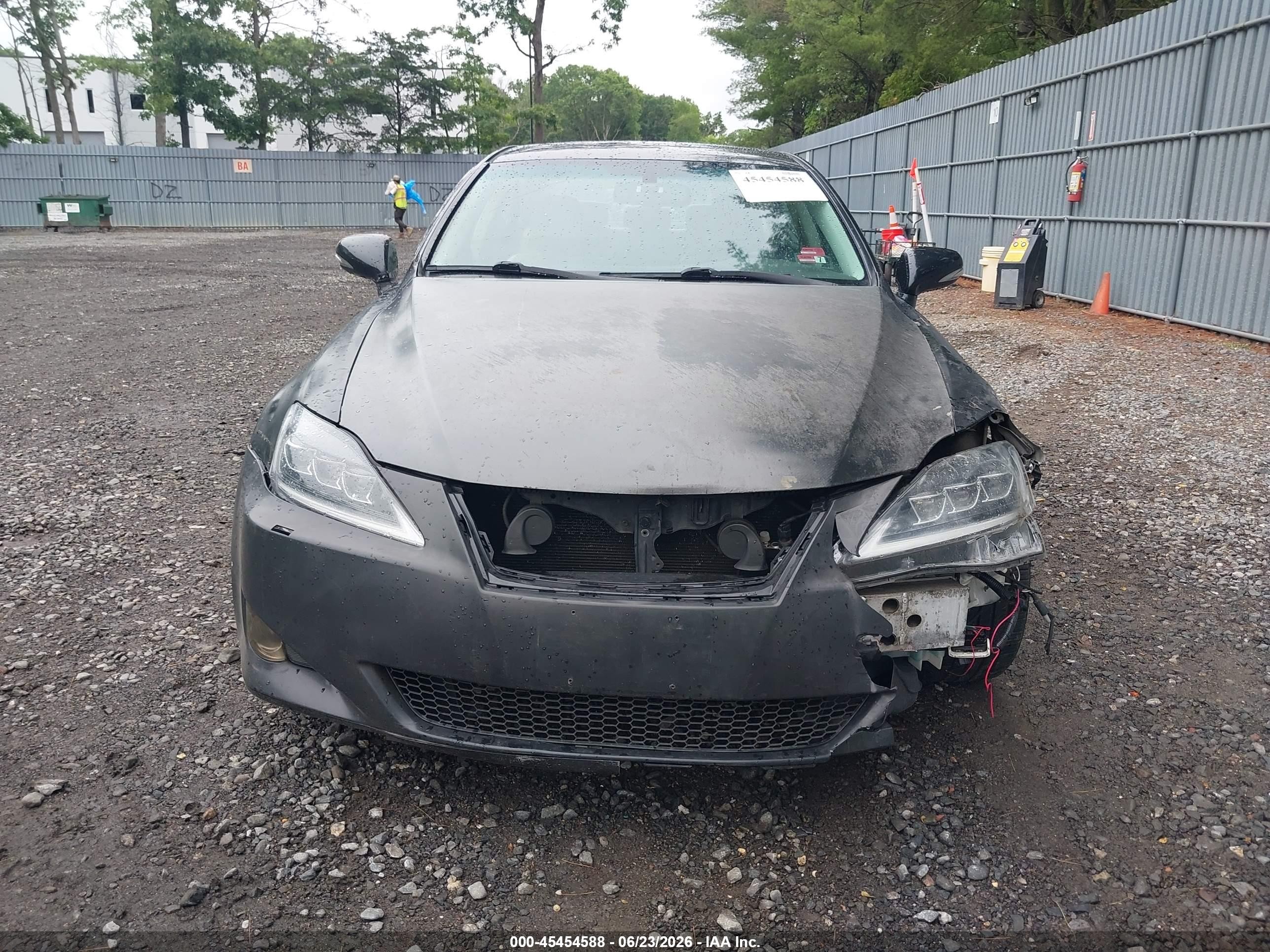 2009 Lexus Is 250   Black vin: JTHCK262895035640