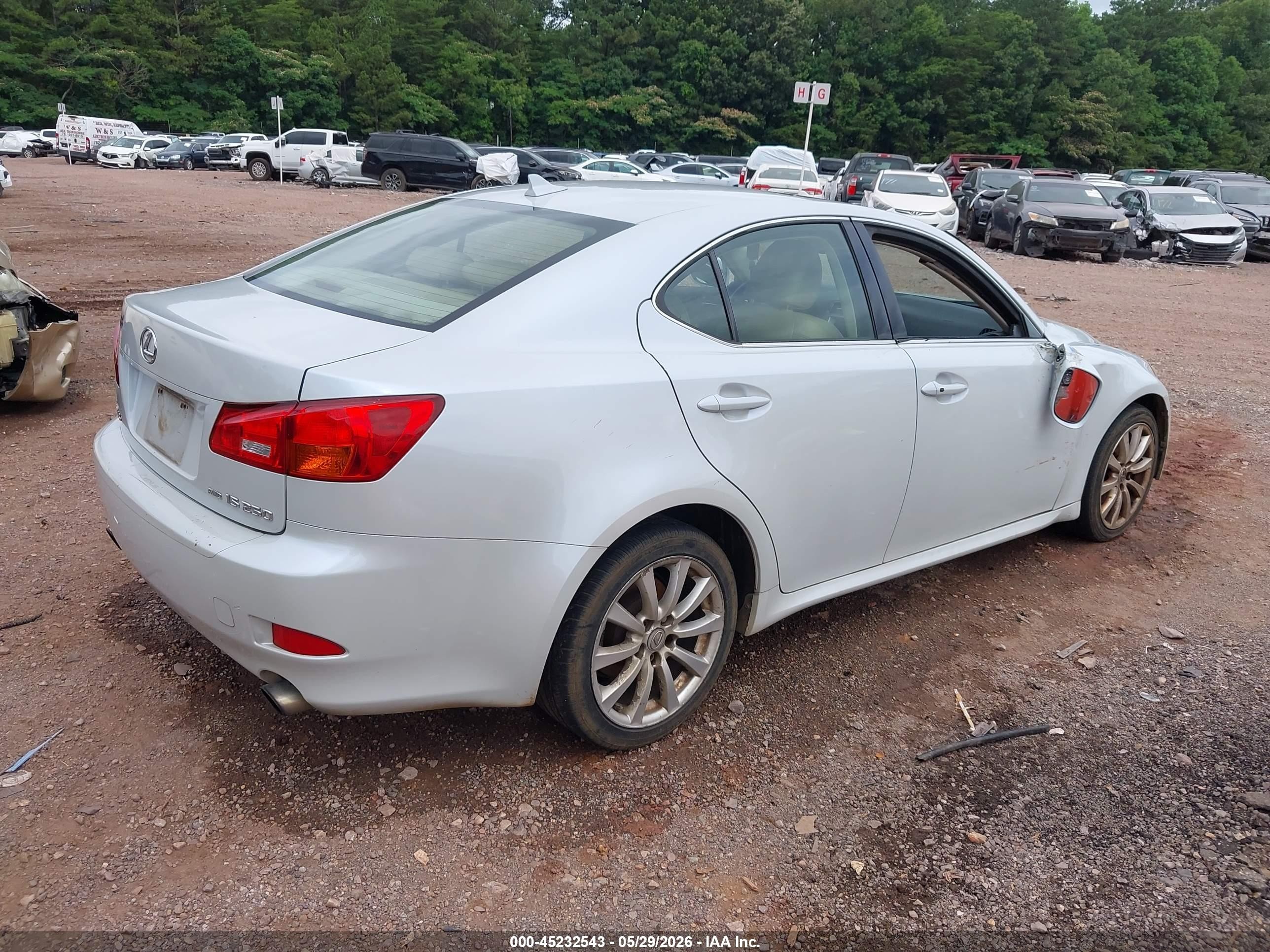 2008 Lexus Is 250   White vin: JTHCK262982020483