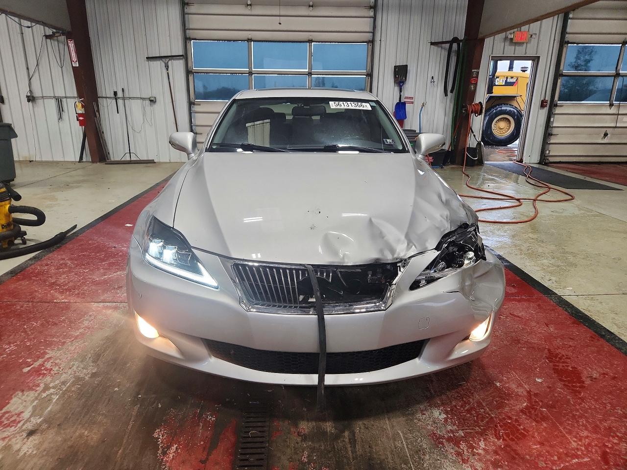 2009 Lexus Is 250 Silver vin: JTHCK262995028082