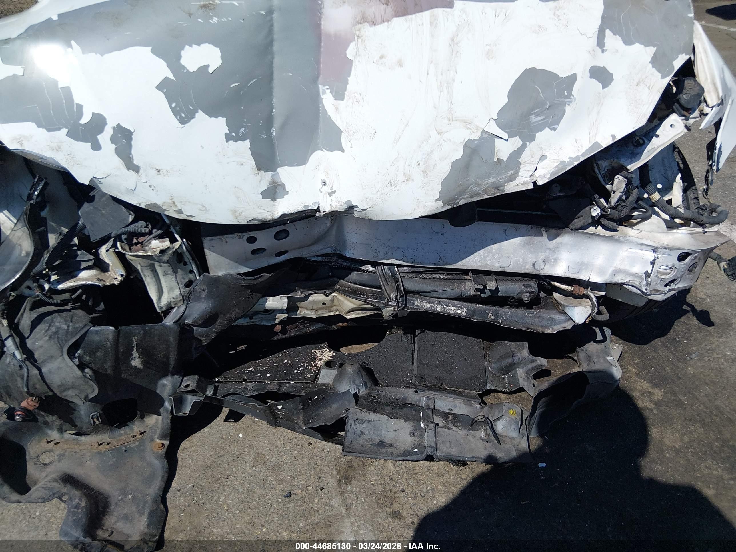 2007 Lexus Is 250   White vin: JTHCK262X72019664