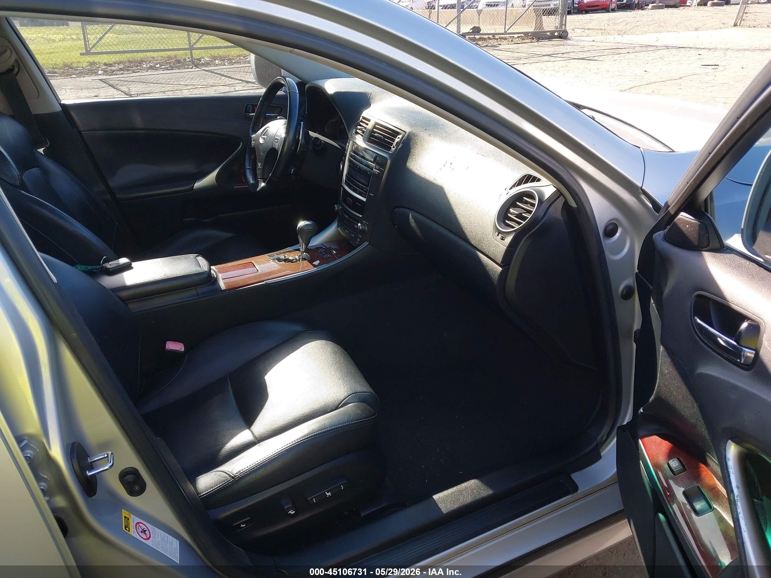 2008 Lexus Is 250   Silver vin: JTHCK262X85018272