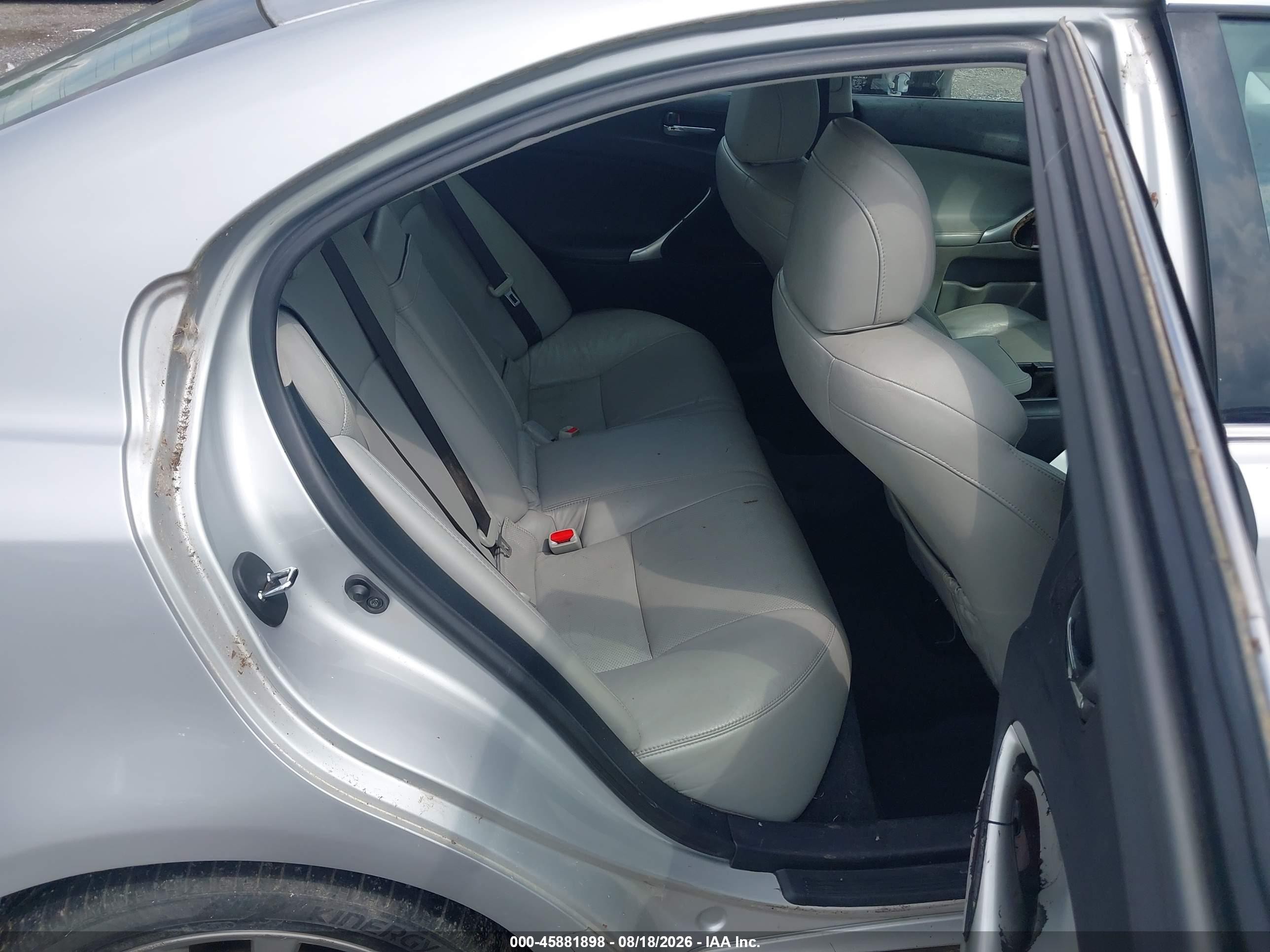 2008 Lexus Is 250   Серебряный vin: JTHCK262X85021432