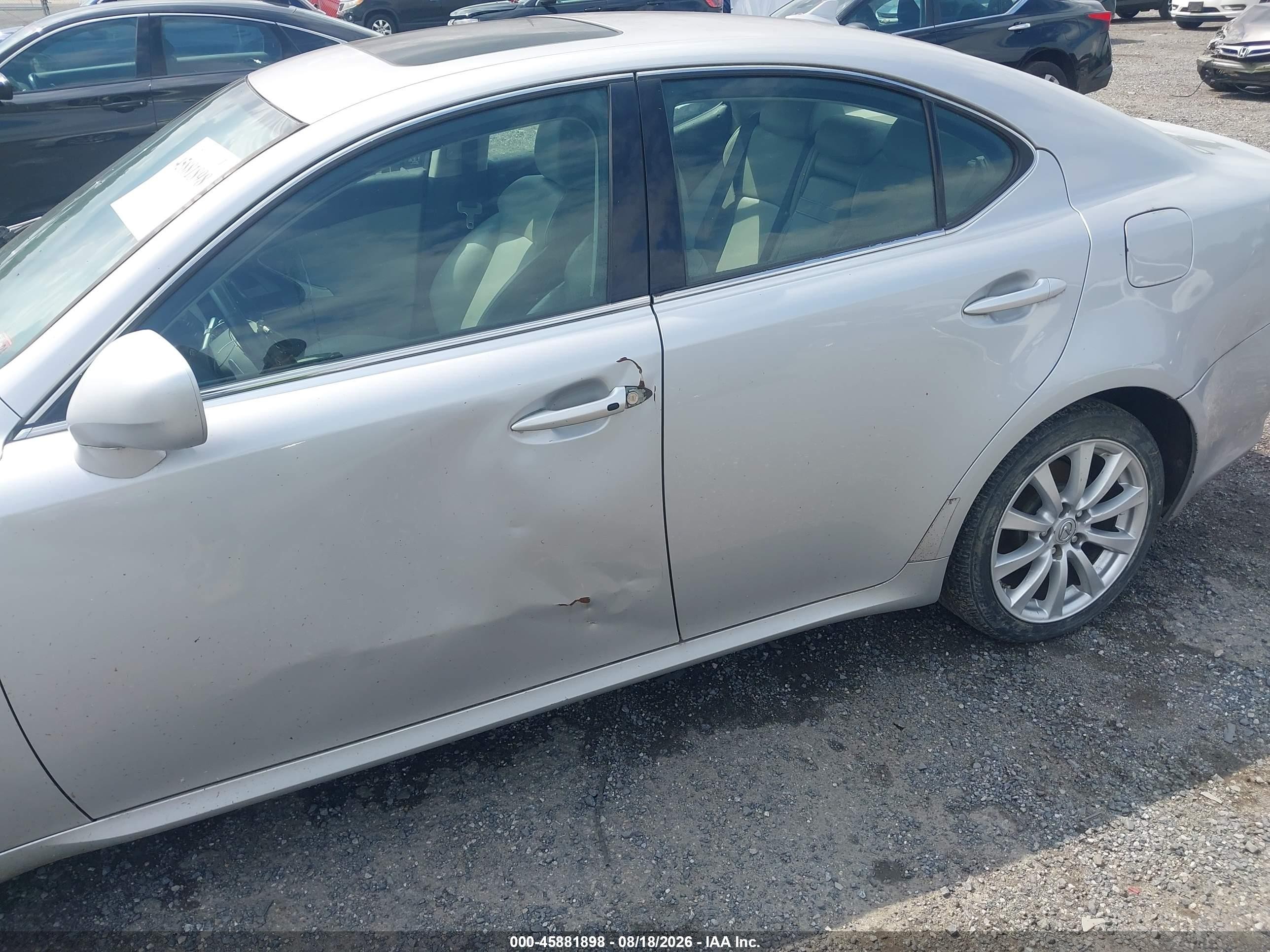 2008 Lexus Is 250   Серебряный vin: JTHCK262X85021432