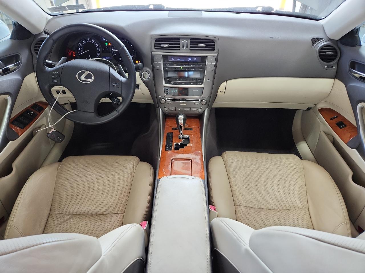2009 Lexus Is 250 White vin: JTHCK262X92029839