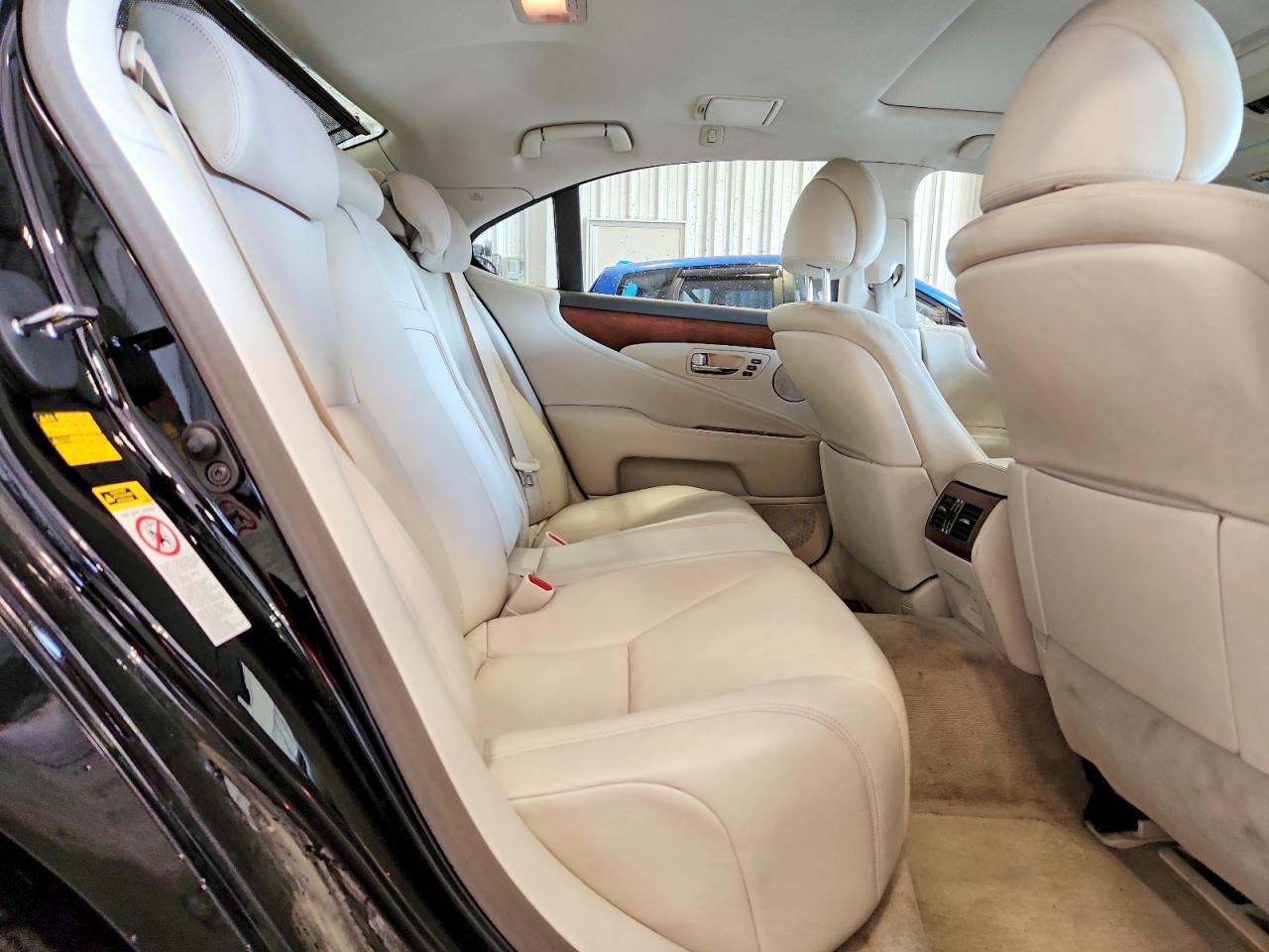 2010 Lexus Ls 460 Черный vin: JTHCL1EF4A5006765