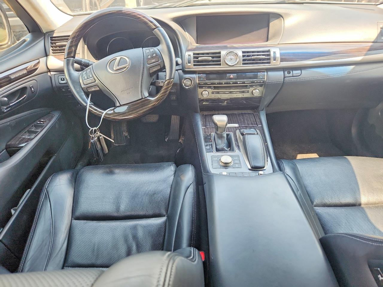 2015 Lexus Ls 460 Gray vin: JTHCL1EF5F5023338