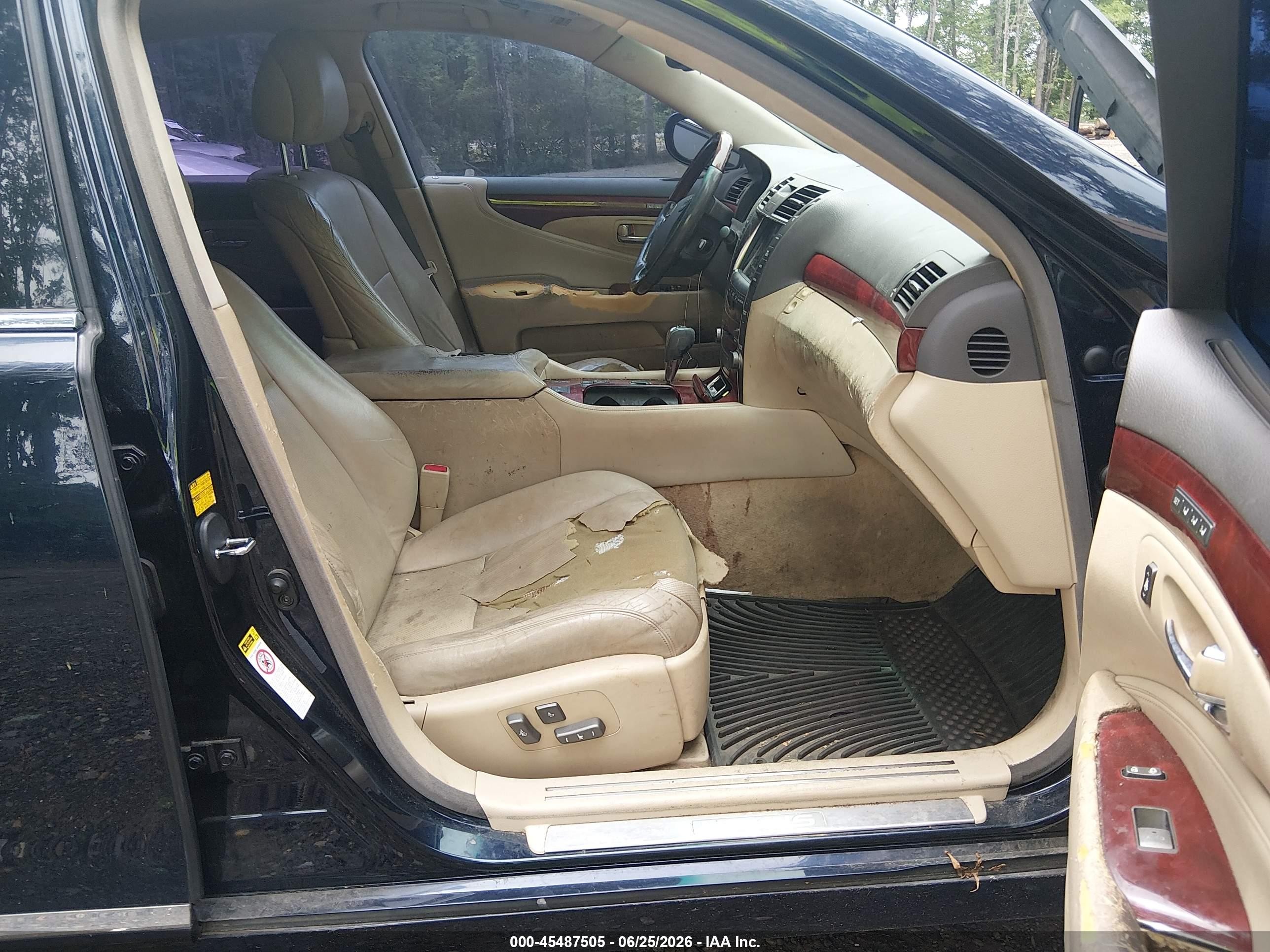 2009 Lexus Ls 460   Black vin: JTHCL46F495003893