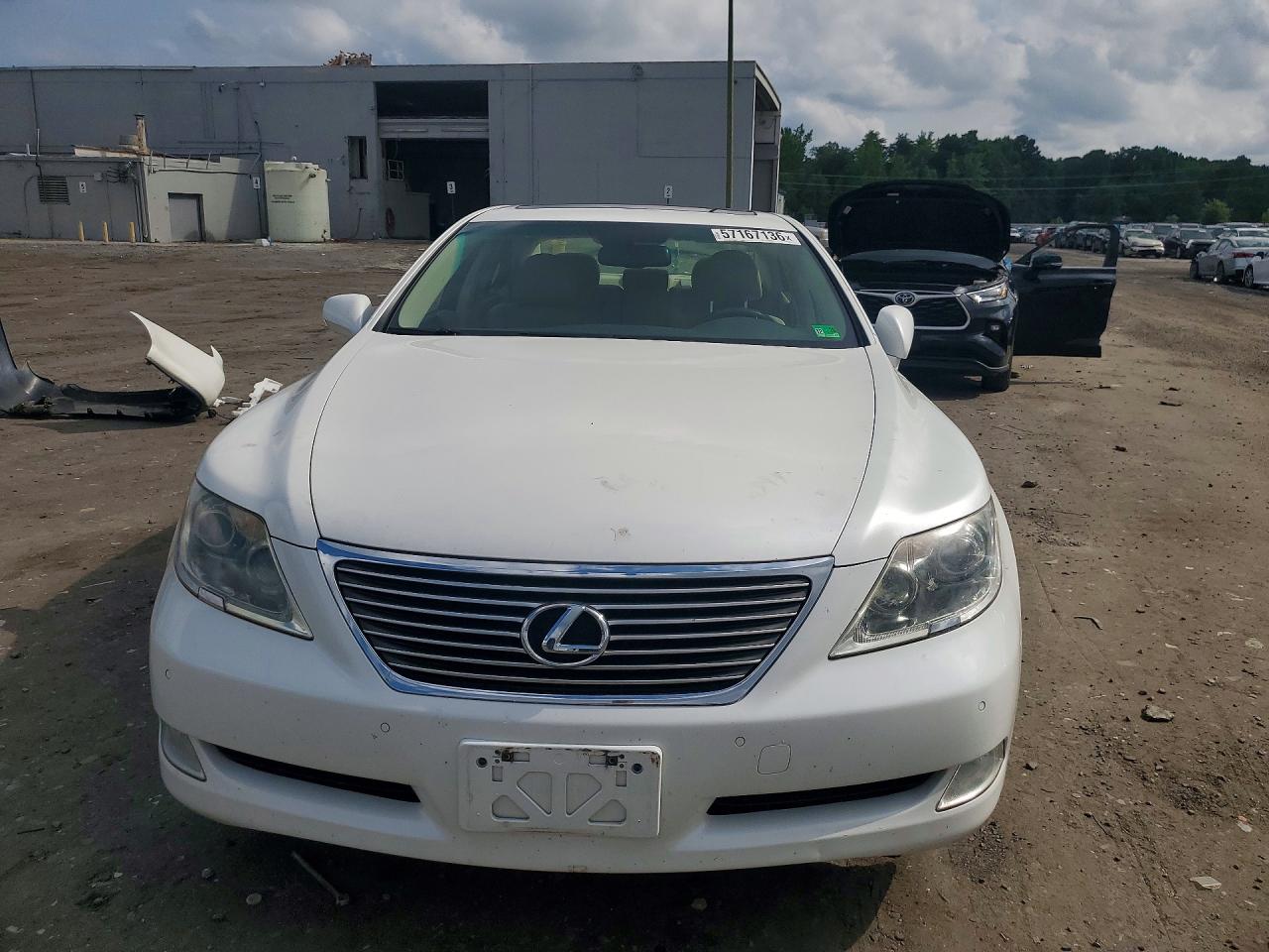 2009 Lexus Ls 460 White vin: JTHCL46F695001577