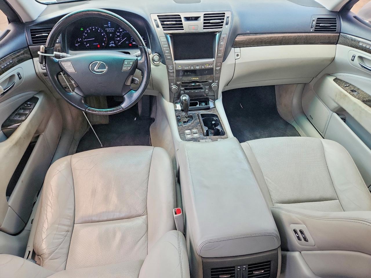 2009 Lexus Ls 460 Silver vin: JTHCL46F795002849
