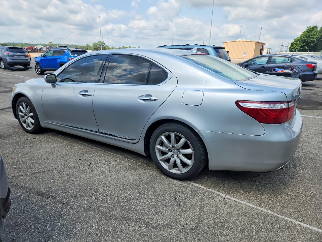 2009 Lexus Ls 460 Silver vin: JTHCL46F795002849