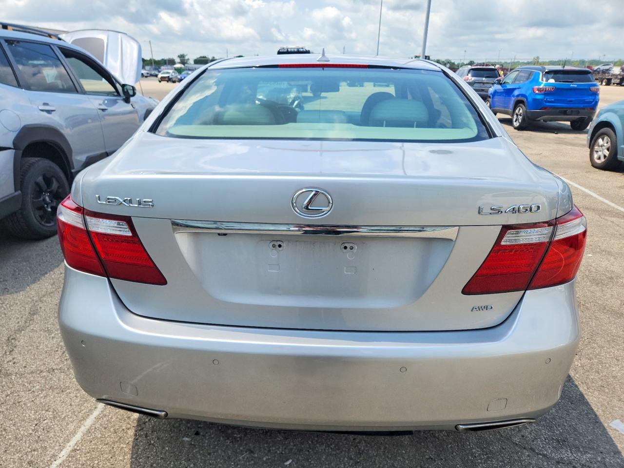 2009 Lexus Ls 460 Silver vin: JTHCL46F795002849