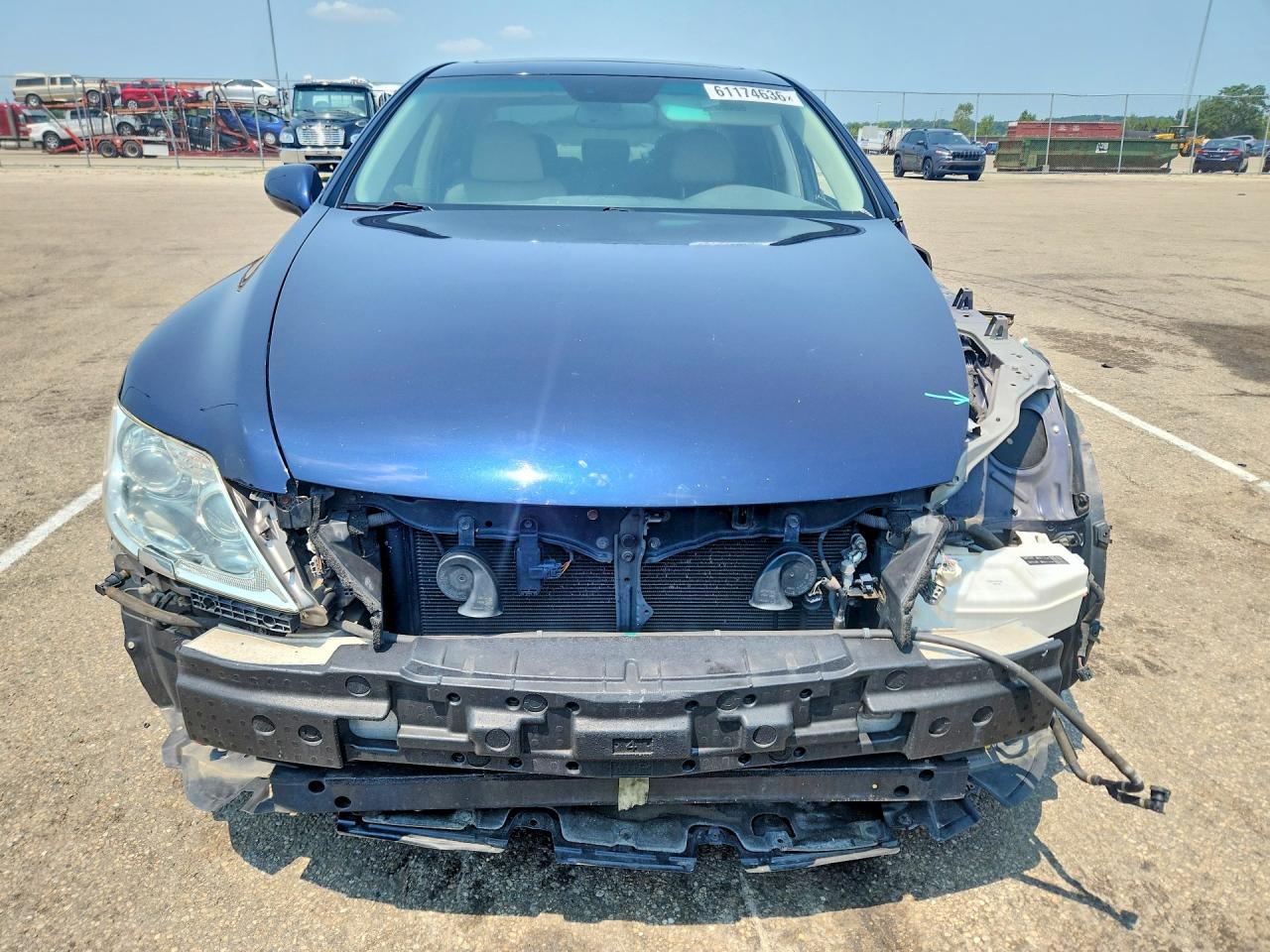 2009 Lexus Ls 460 Blue vin: JTHCL46F895001161