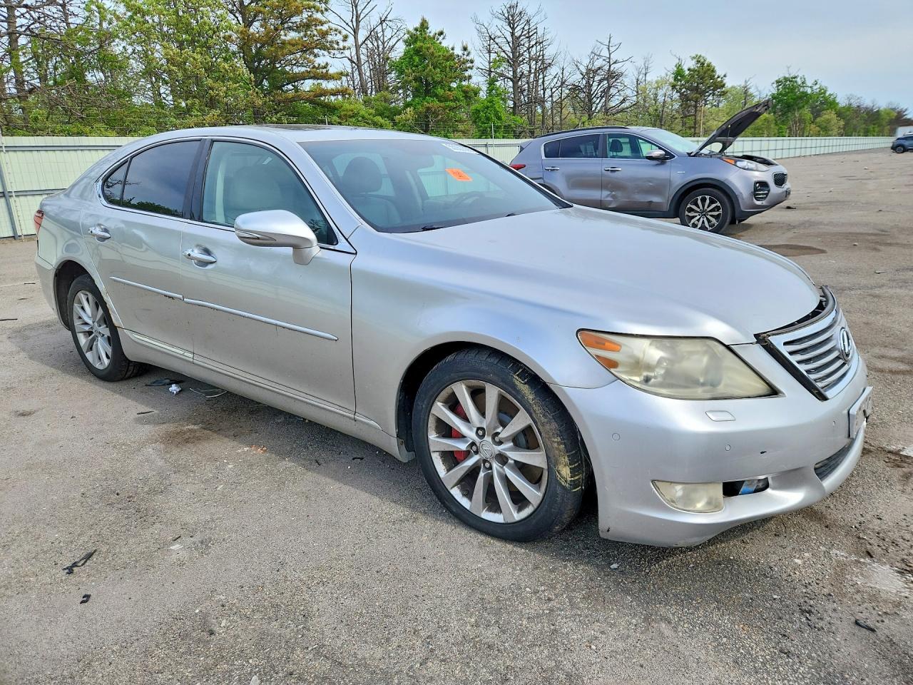 2010 Lexus Ls 460 Silver vin: JTHCL5EF0A5006088
