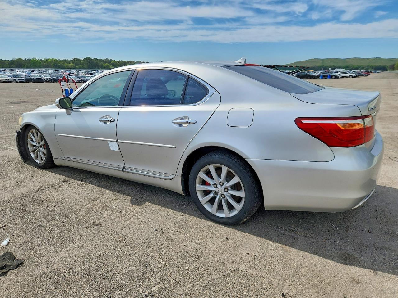 2010 Lexus Ls 460 Silver vin: JTHCL5EF0A5006088