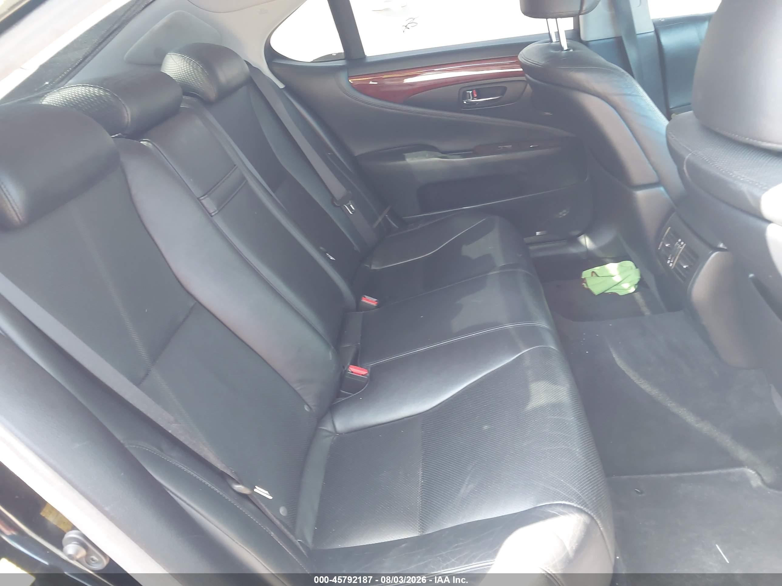 2012 Lexus Ls 460   Black vin: JTHCL5EF0C5013805