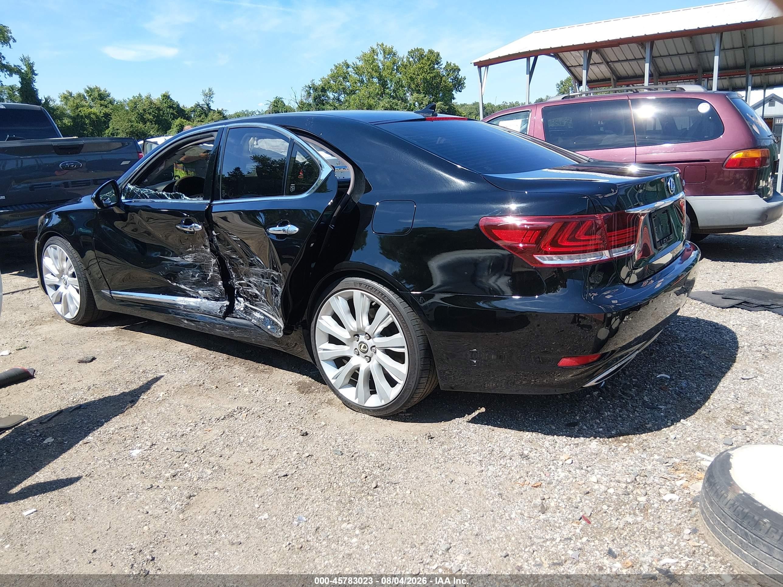 2013 Lexus Ls 460   Black vin: JTHCL5EF0D5018195