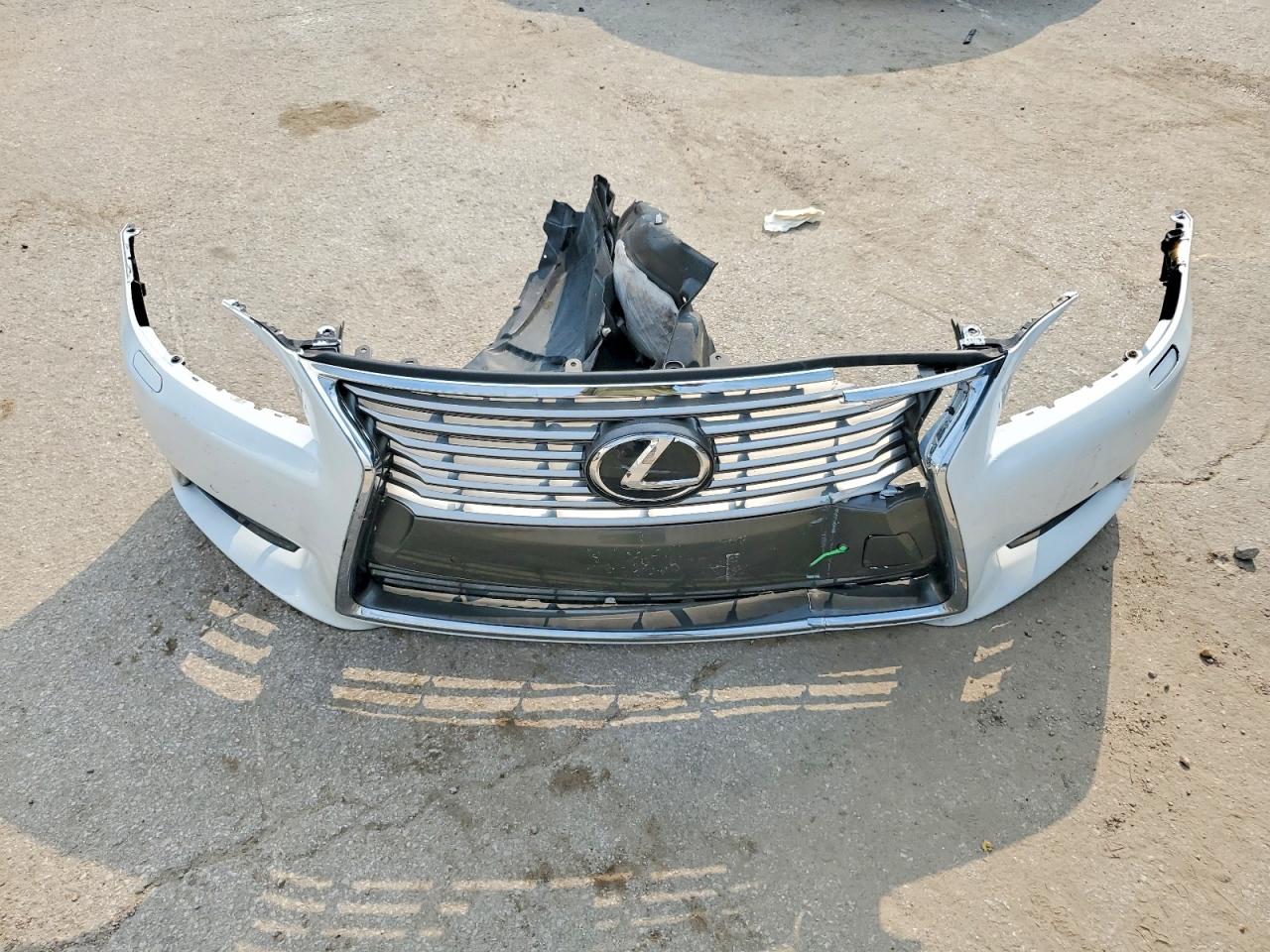 2013 Lexus Ls 460 White vin: JTHCL5EF0D5019251