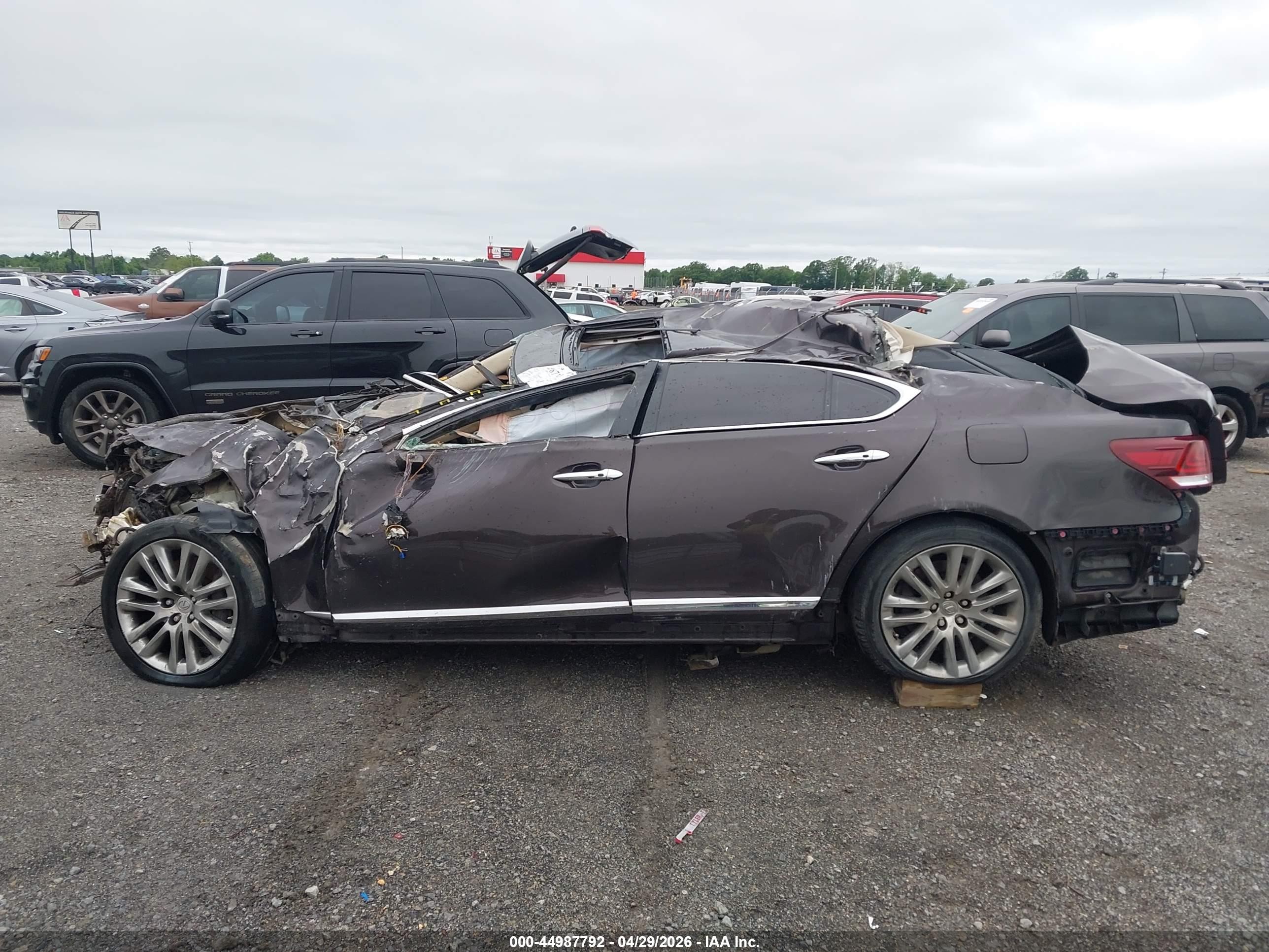 2013 Lexus Ls 460 Gray vin: JTHCL5EF1D5016911