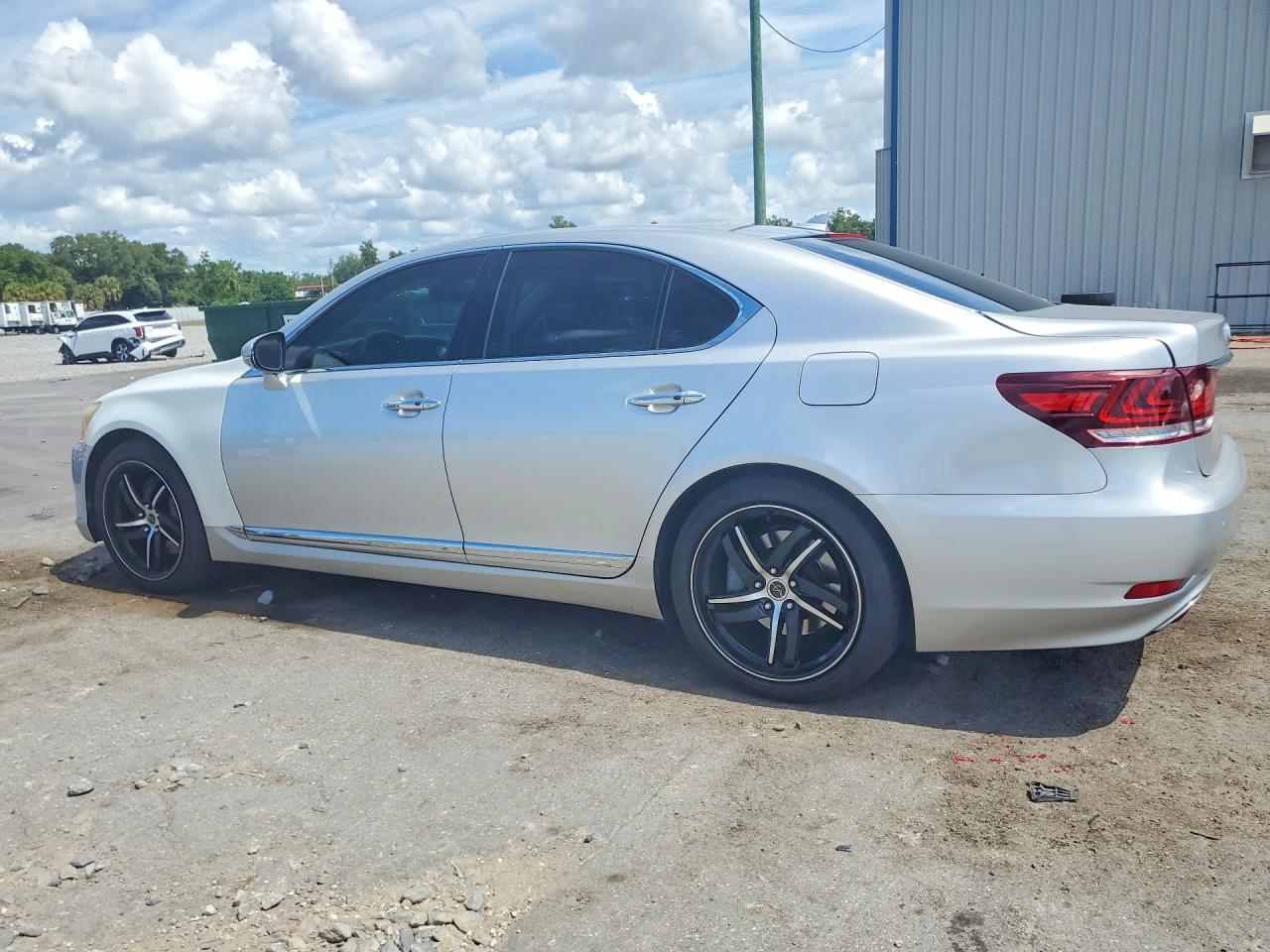 2013 Lexus Ls 460 Silver vin: JTHCL5EF1D5019520