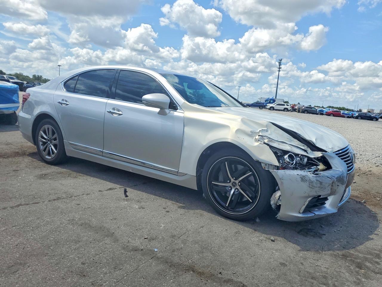 2013 Lexus Ls 460 Silver vin: JTHCL5EF1D5019520