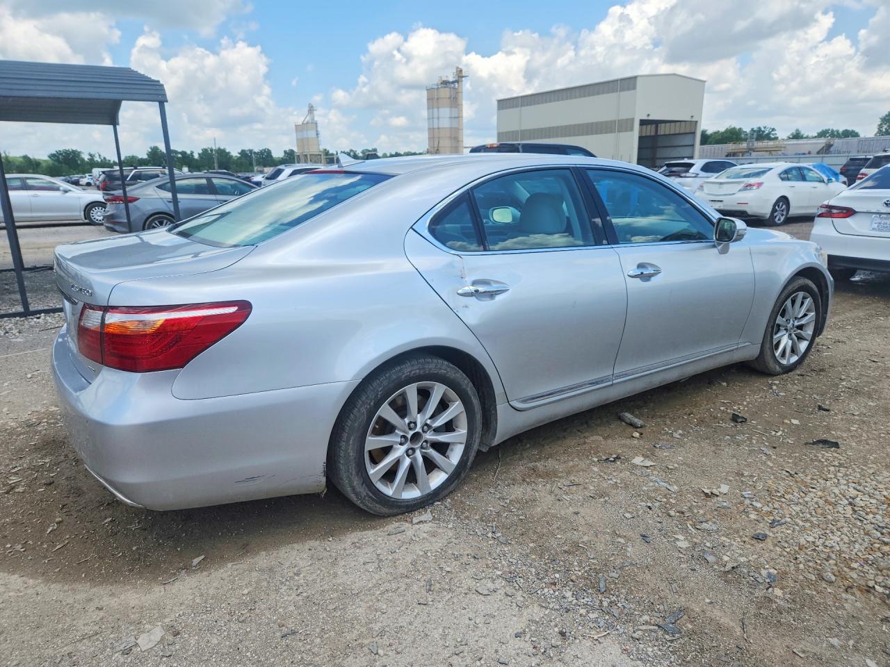2010 Lexus Ls 460 Silver vin: JTHCL5EF2A5008098