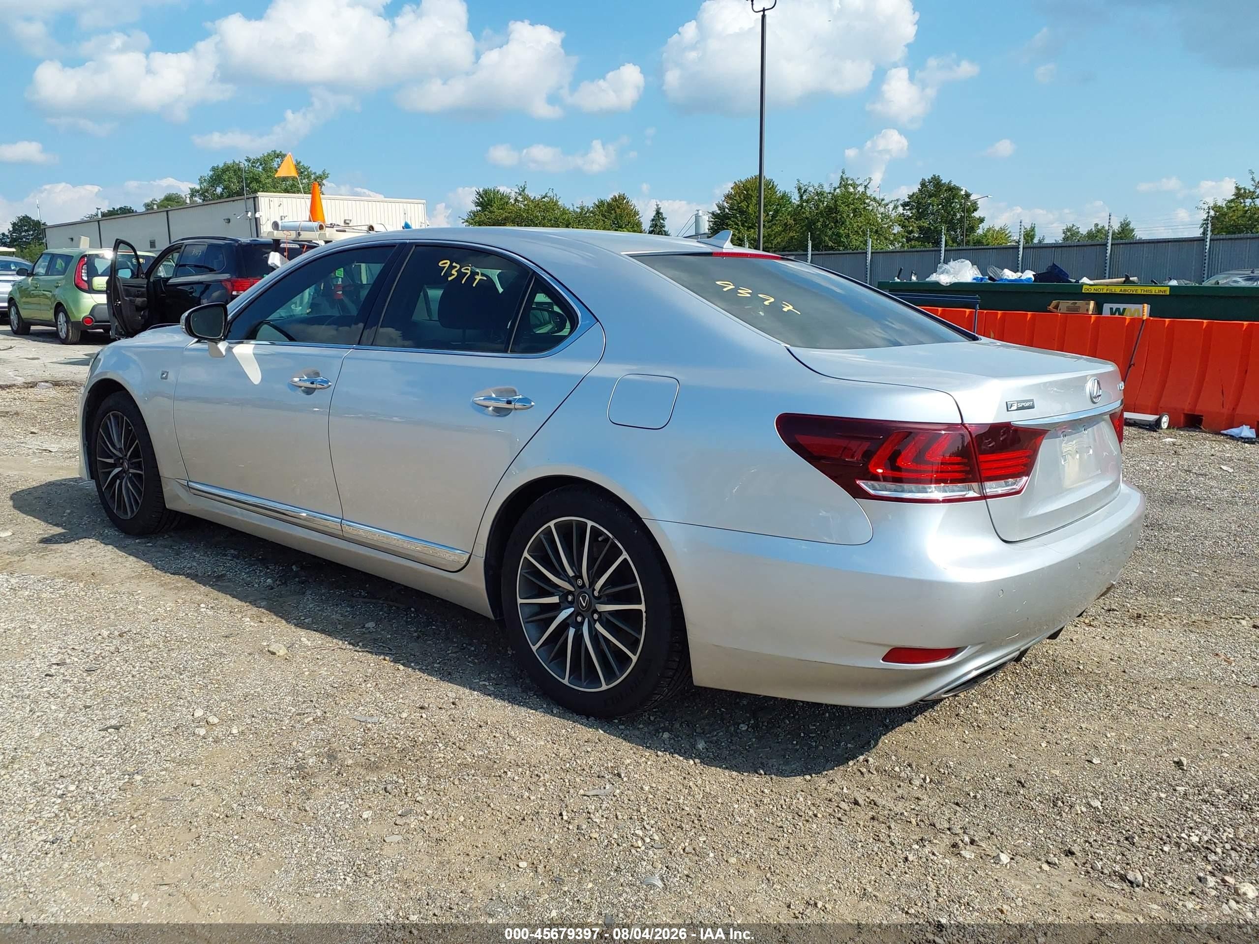 2013 Lexus Ls 460 Серебряный vin: JTHCL5EF2D5018019