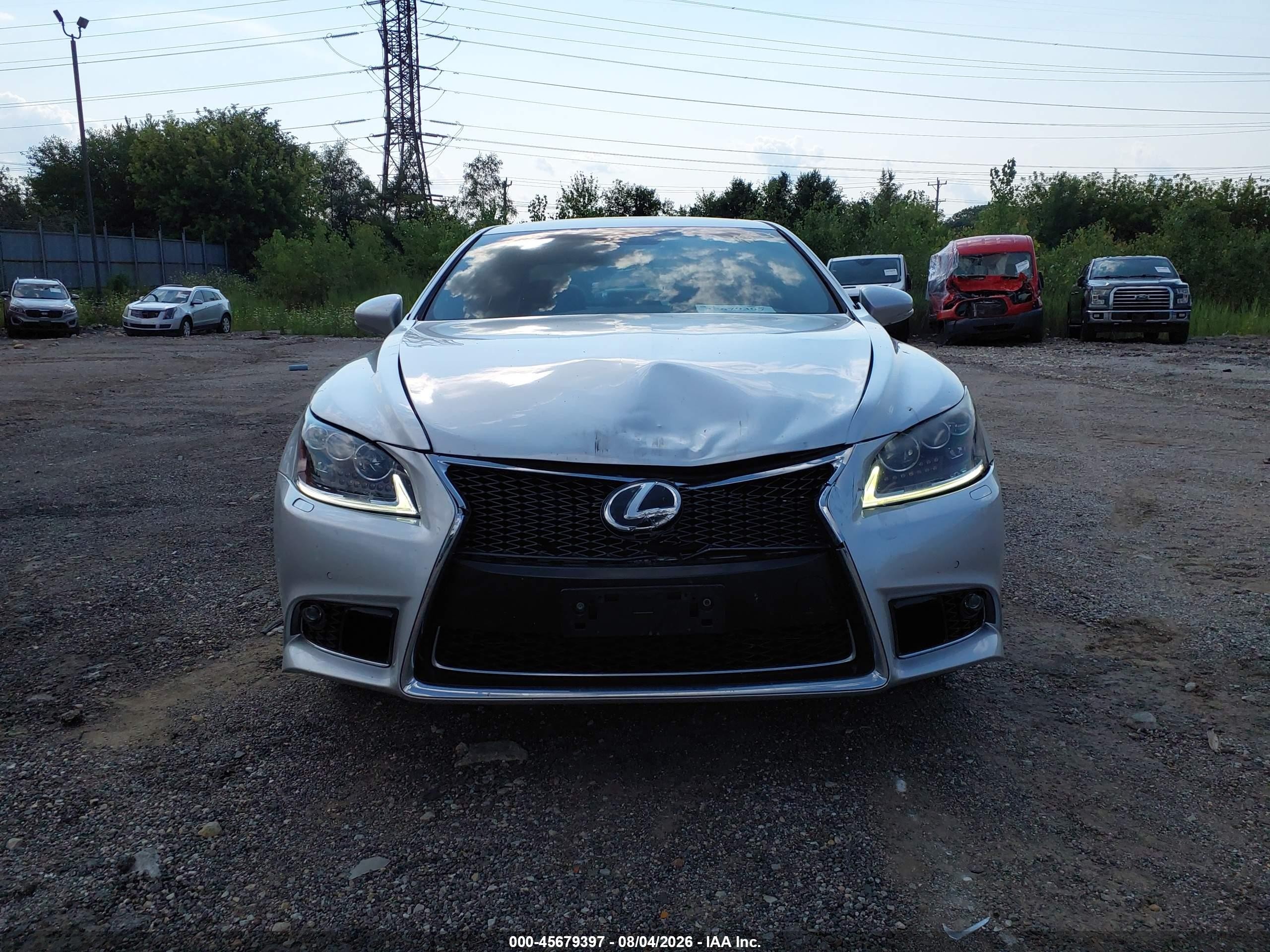 2013 Lexus Ls 460 Серебряный vin: JTHCL5EF2D5018019