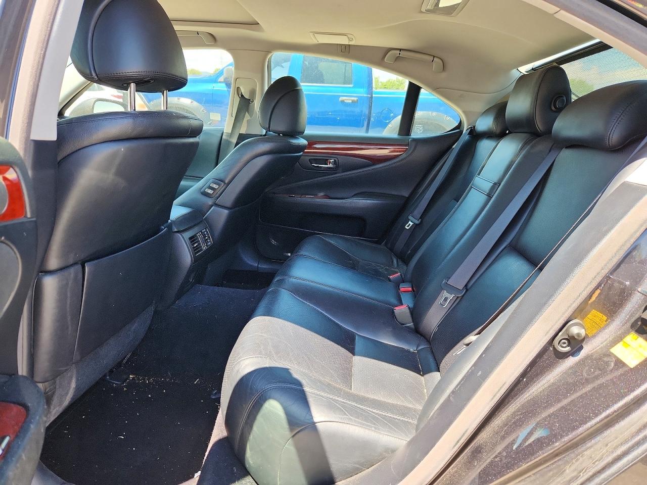 2010 Lexus Ls 460 Base Gray vin: JTHCL5EF3A5004948