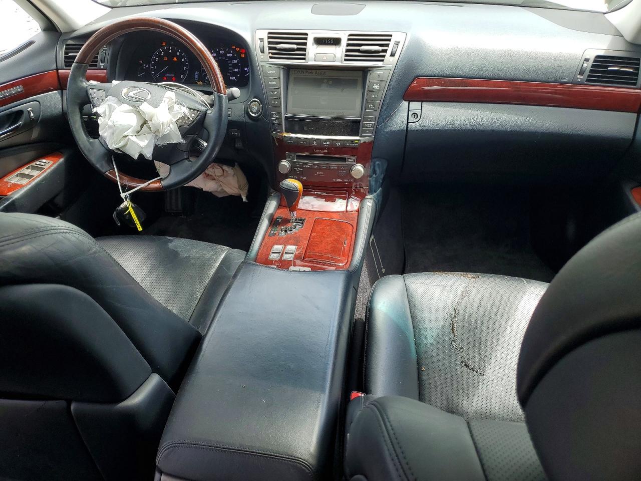 2010 Lexus Ls 460 White vin: JTHCL5EF3A5005596