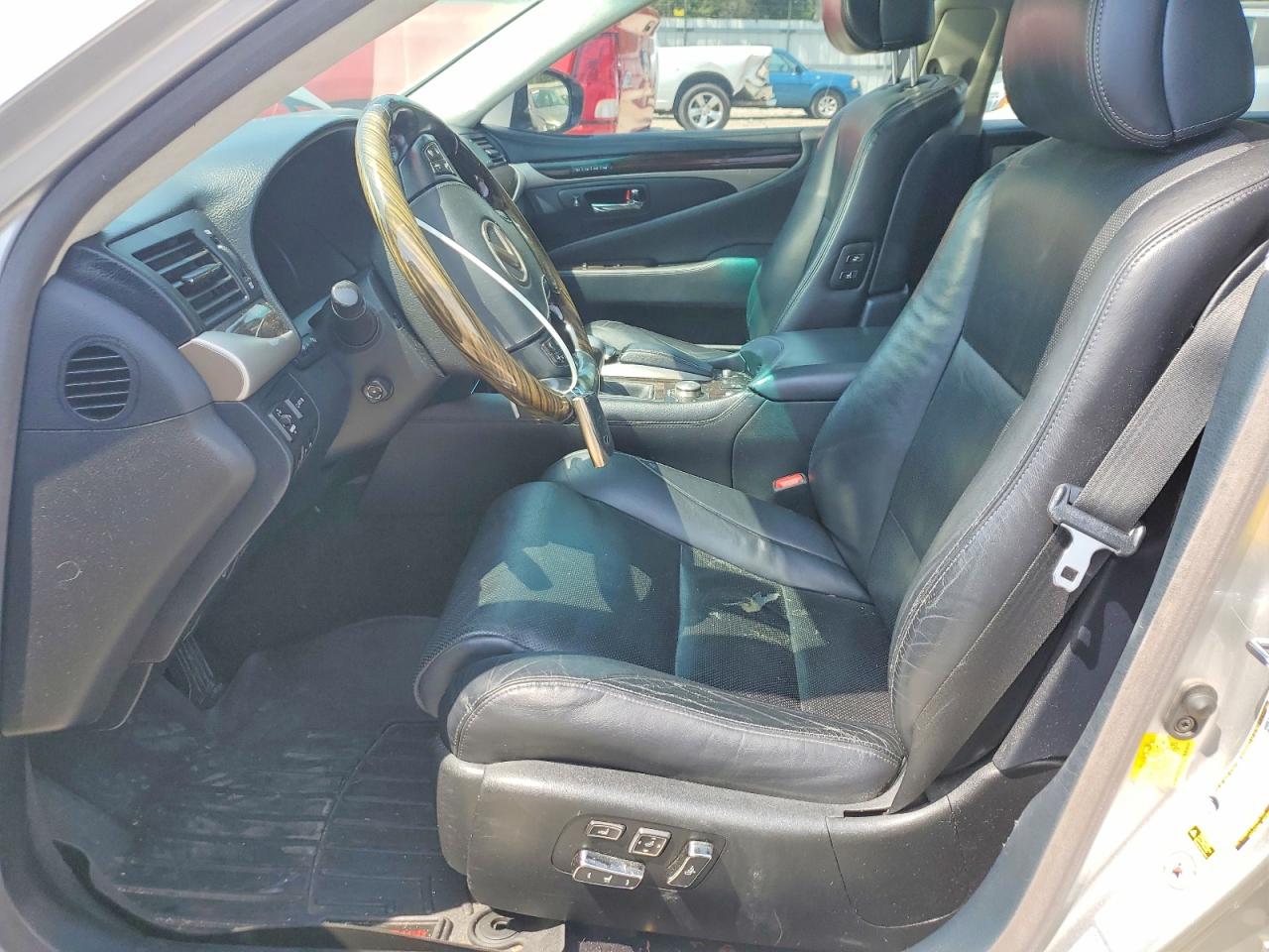 2013 Lexus Ls 460 Silver vin: JTHCL5EF3D5019261