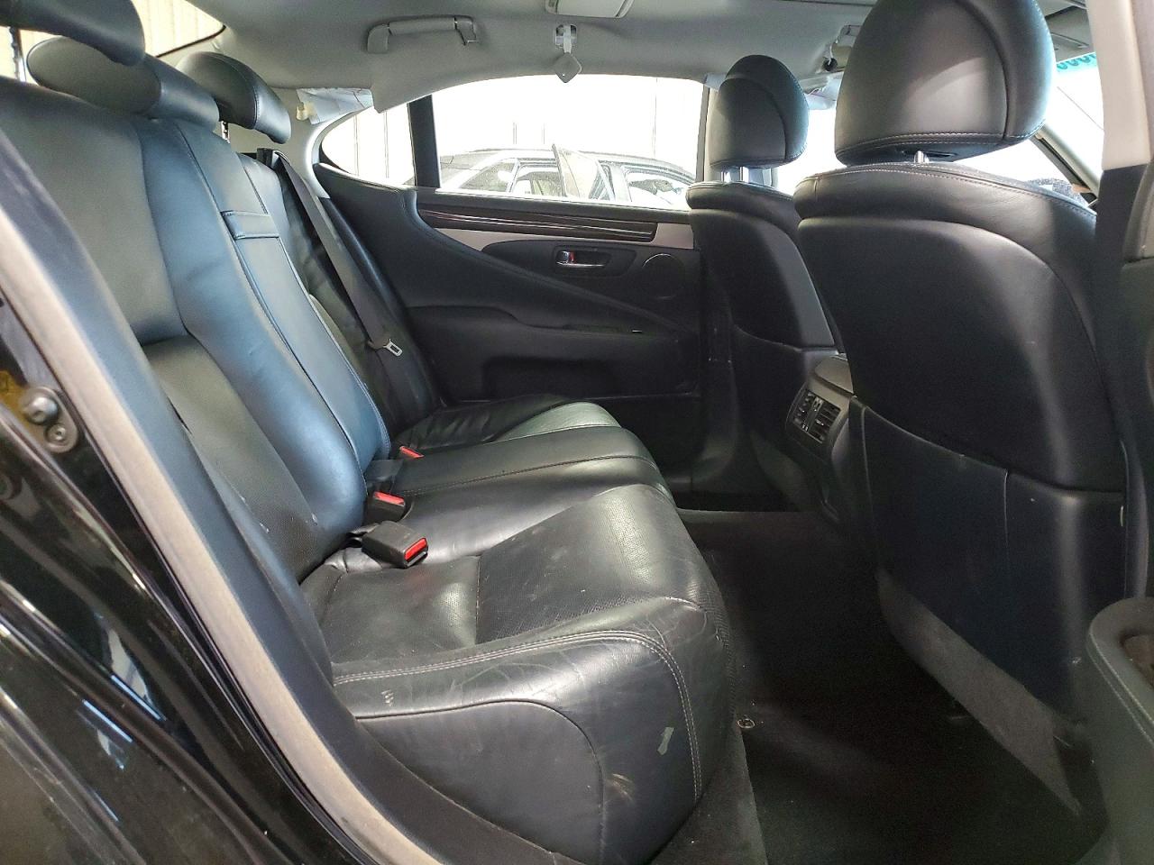 2015 Lexus Ls 460 Black vin: JTHCL5EF3F5023393
