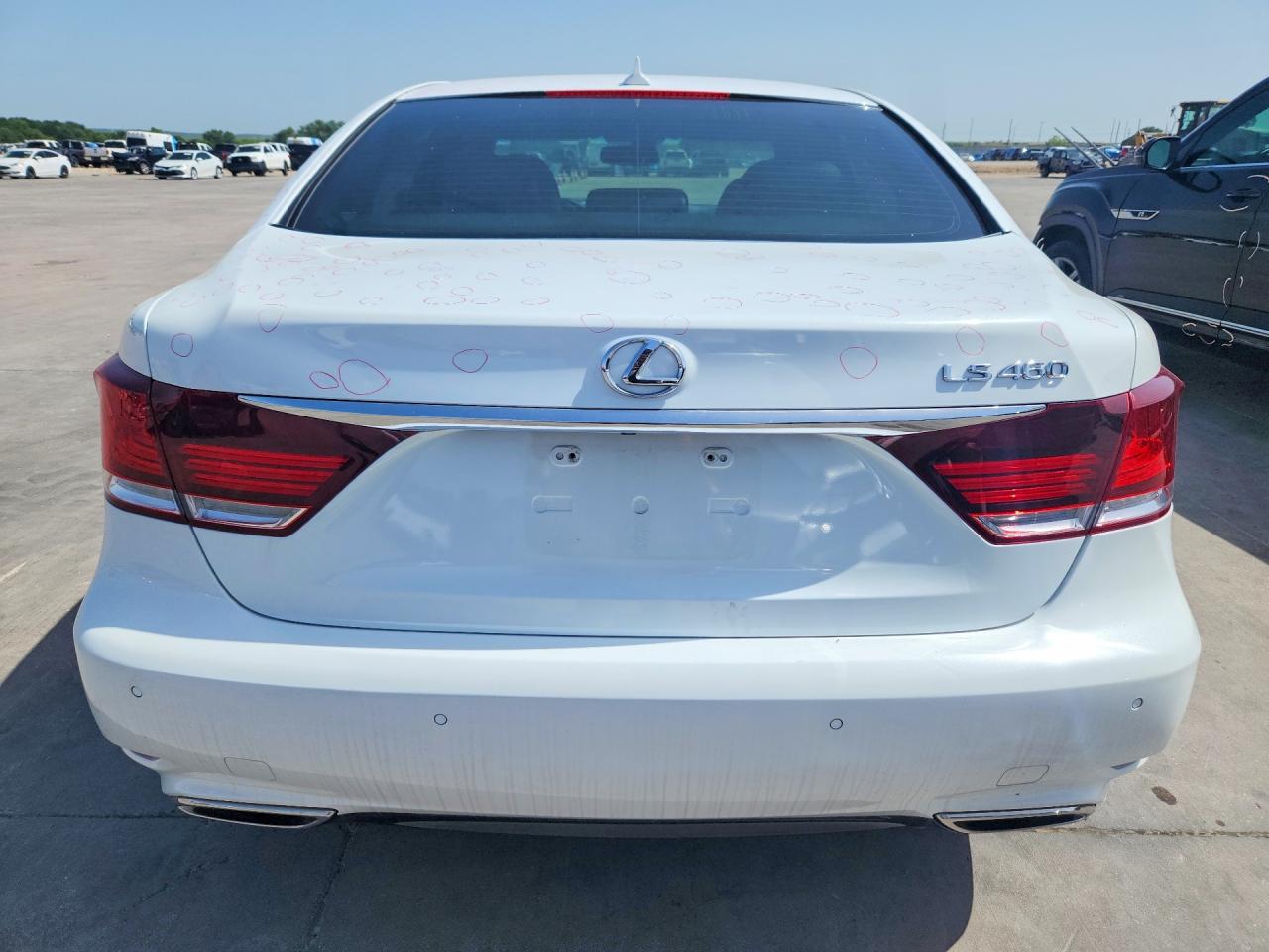 2013 Lexus Ls 460 Белый vin: JTHCL5EF4D5015932