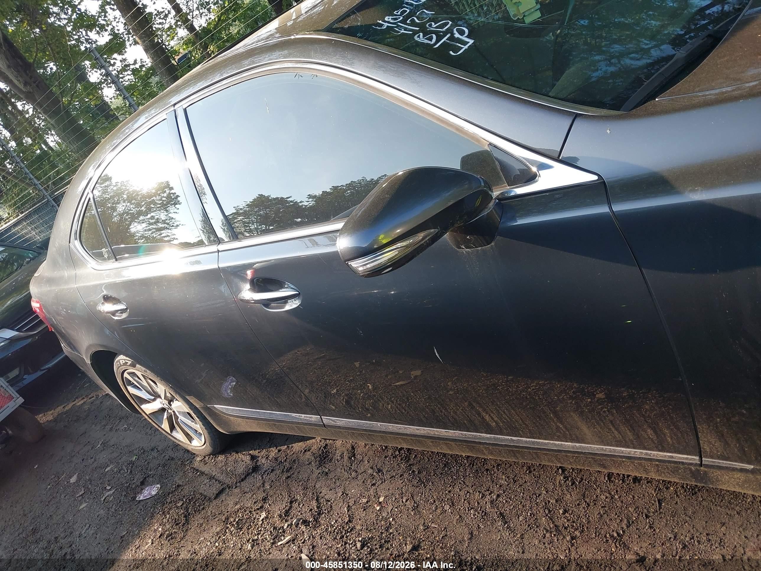 2010 Lexus Ls 460   Gray vin: JTHCL5EF5A5005695