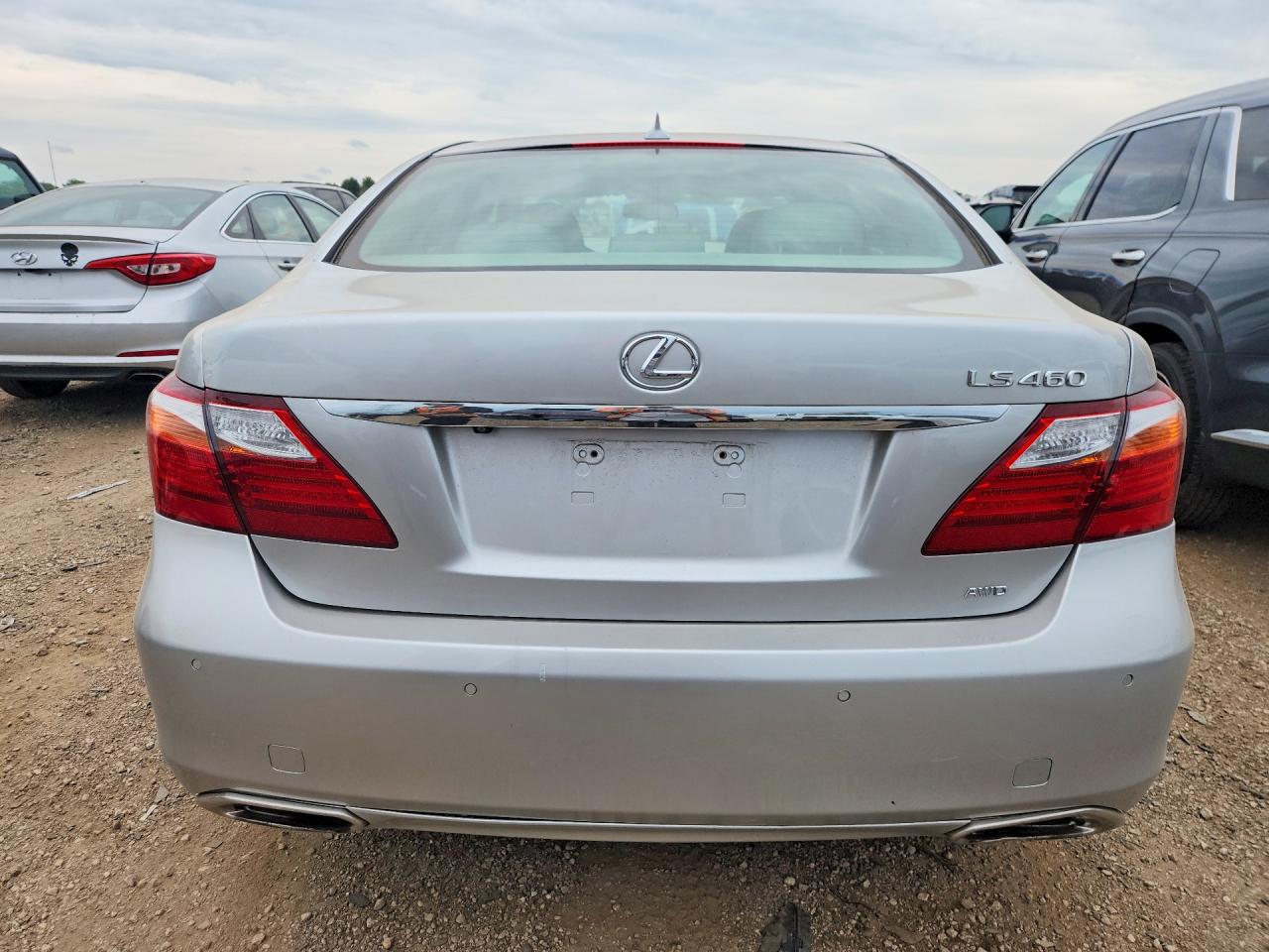 2011 Lexus Ls 460 Серебряный vin: JTHCL5EF5B5012213